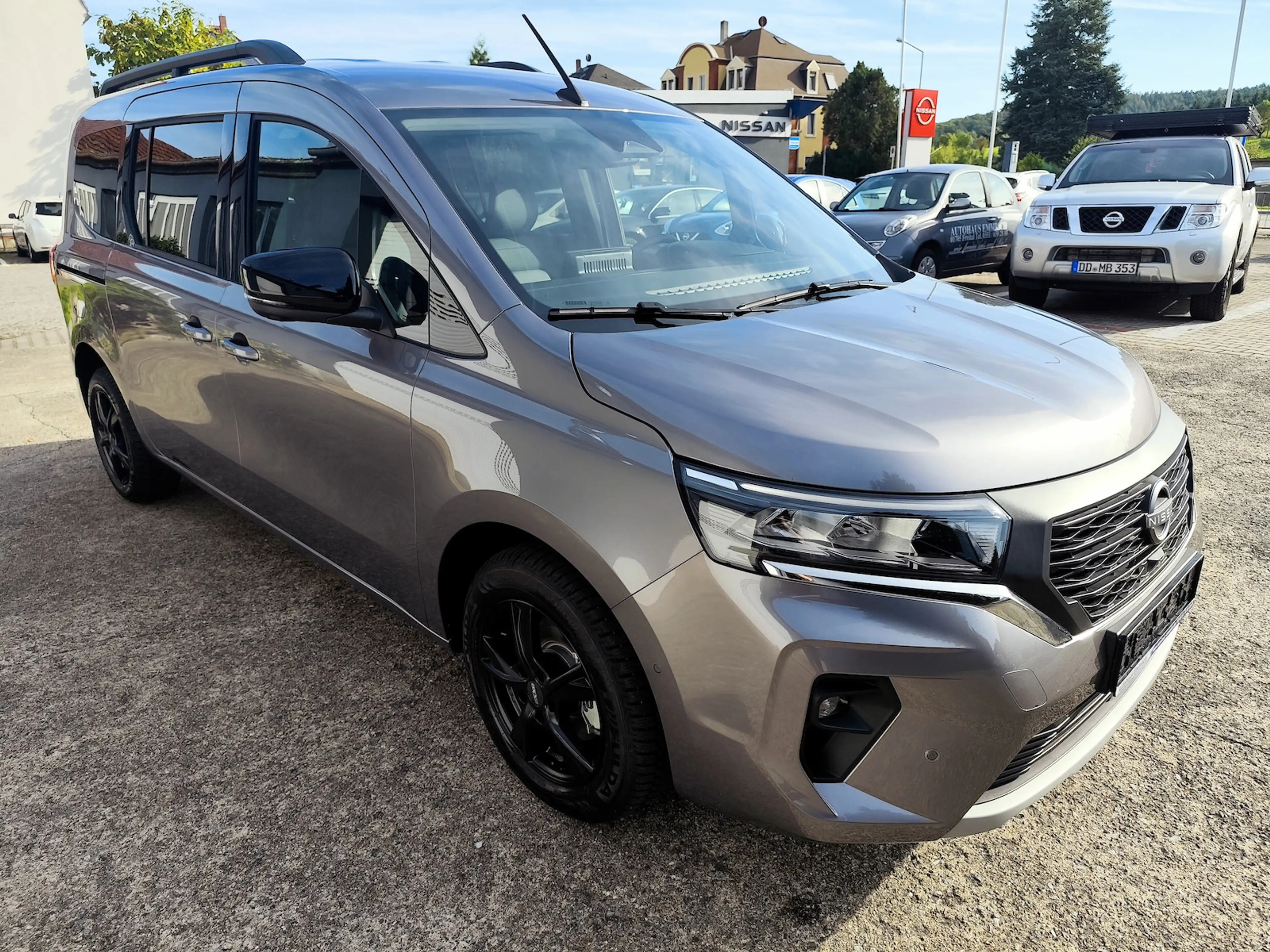 Nissan Townstar L2 Tekna AT 7 Sitzer Navi Cam SHZ — photo 7