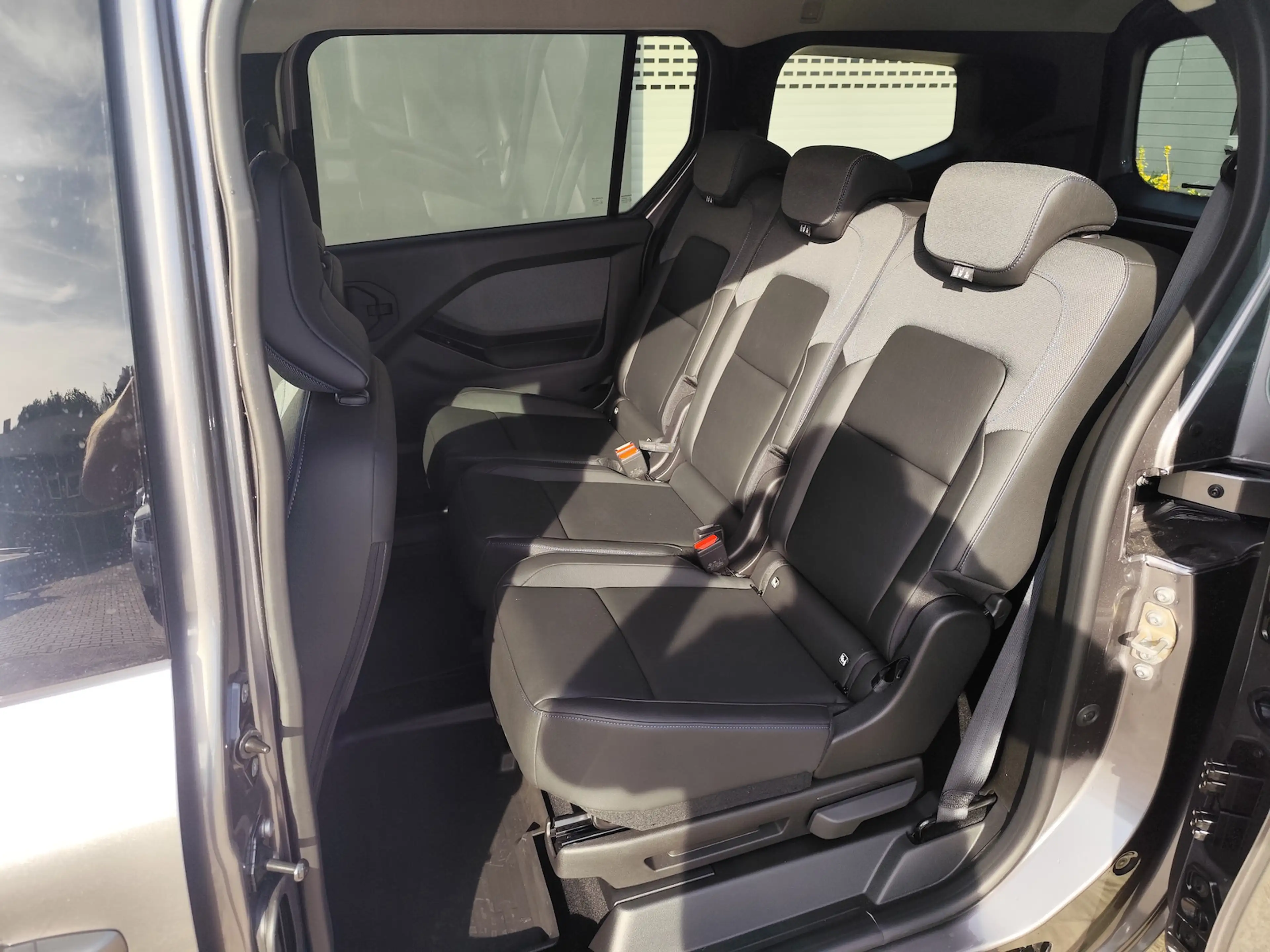 Nissan Townstar L2 Tekna AT 7 Sitzer Navi Cam SHZ — photo 9