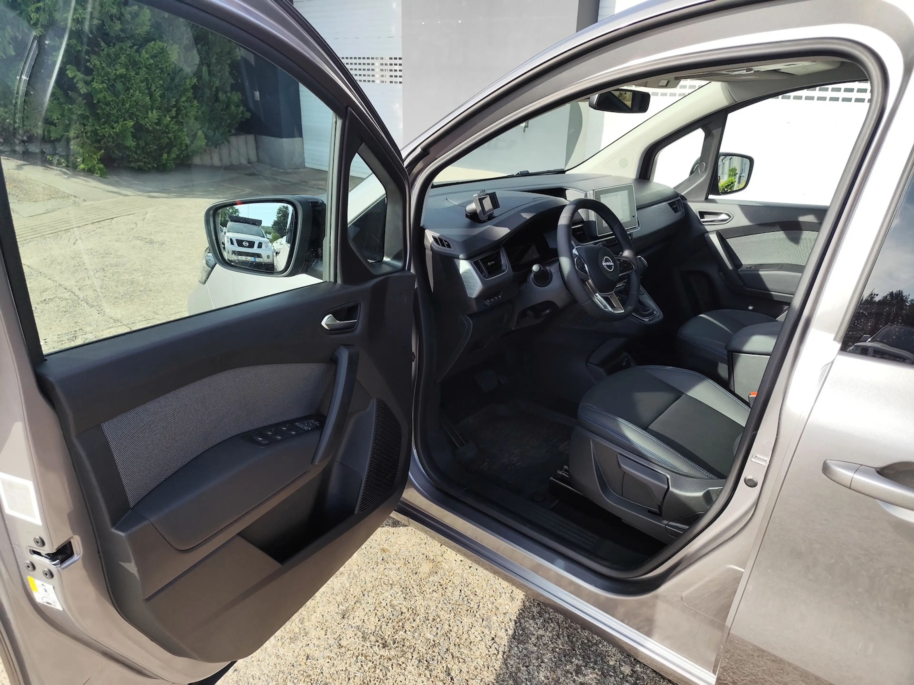 Nissan Townstar L2 Tekna AT 7 Sitzer Navi Cam SHZ — photo 8