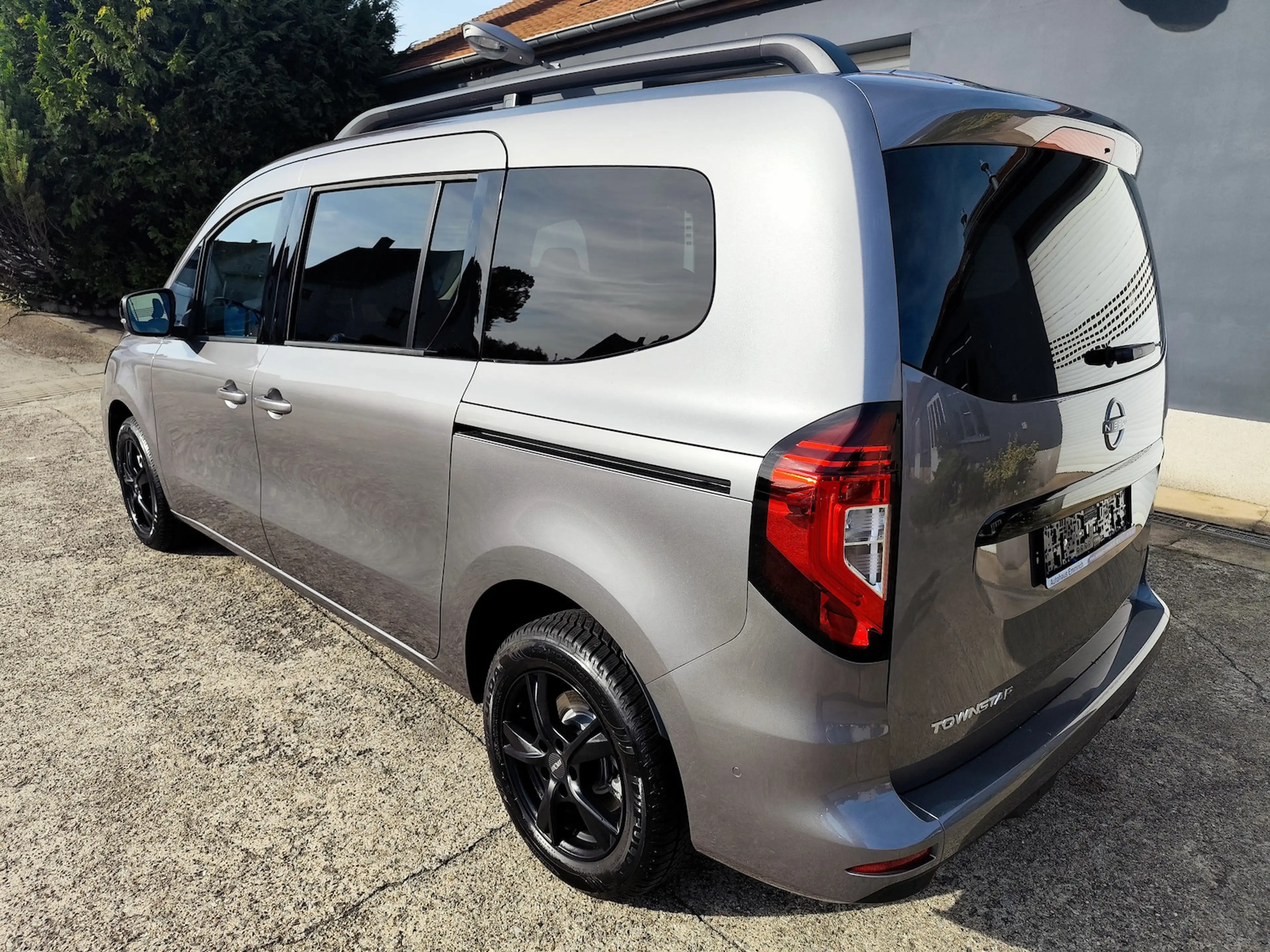 Nissan Townstar L2 Tekna AT 7 Sitzer Navi Cam SHZ — photo 3