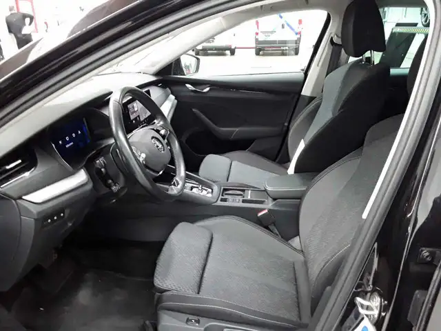 Skoda Octavia view 7