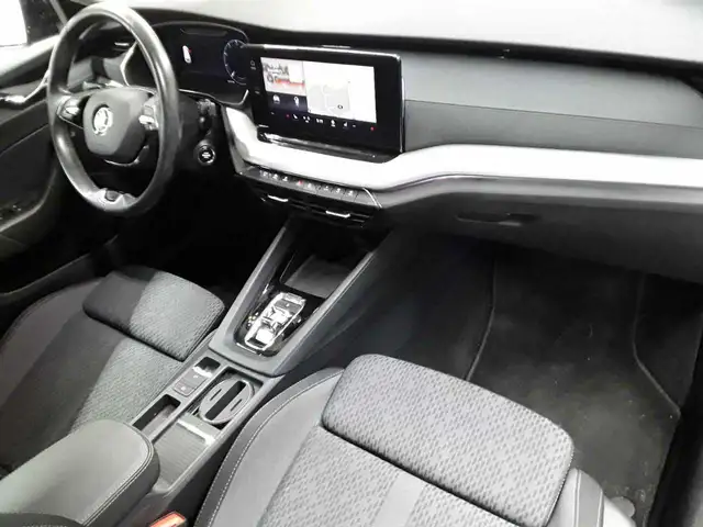 Skoda Octavia view 9