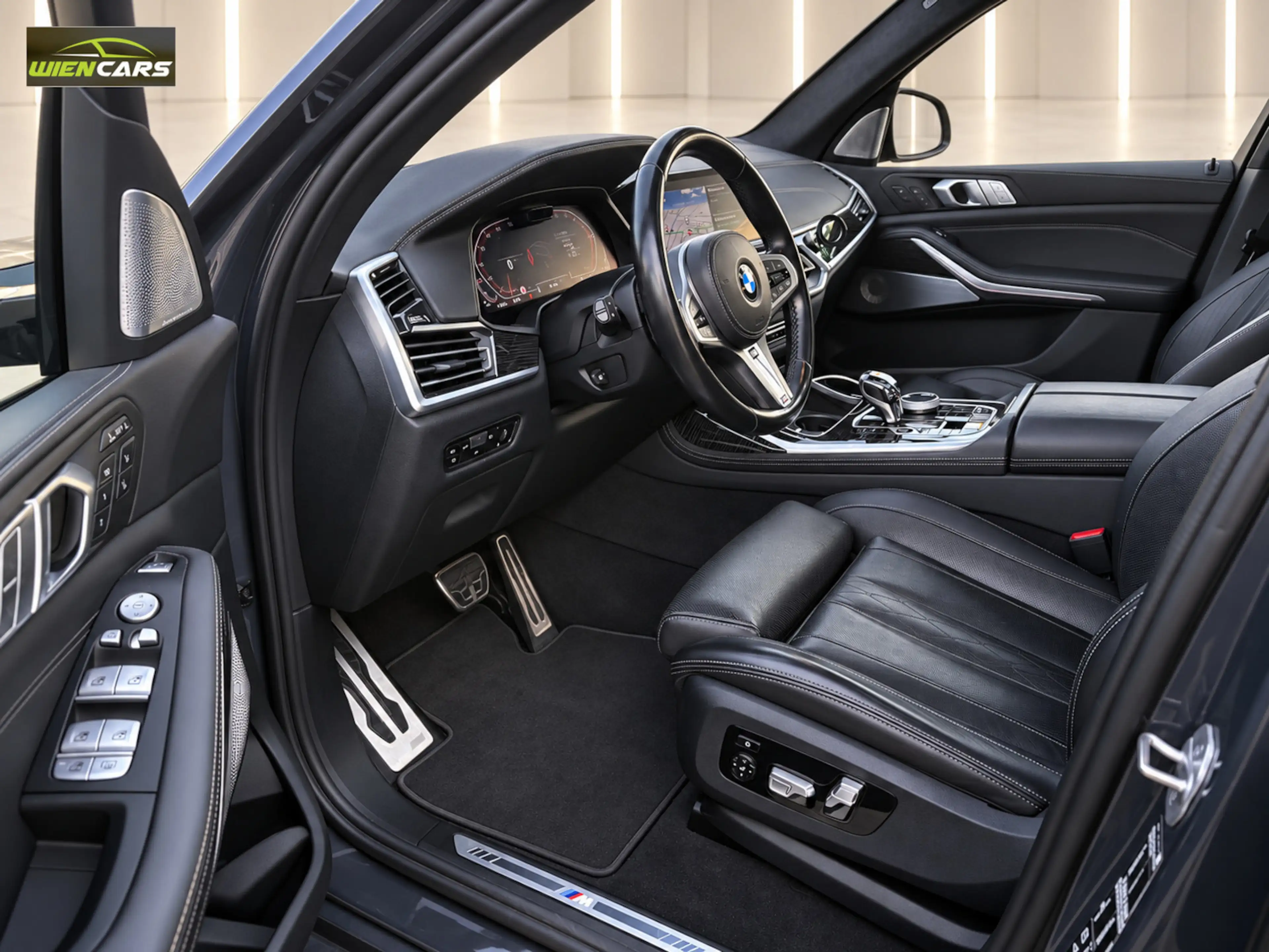 BMW X7 xDrive40d Aut*M-SPORT*LASER*SKYLOUNGE*AHK*B&W*SOFT — photo 12