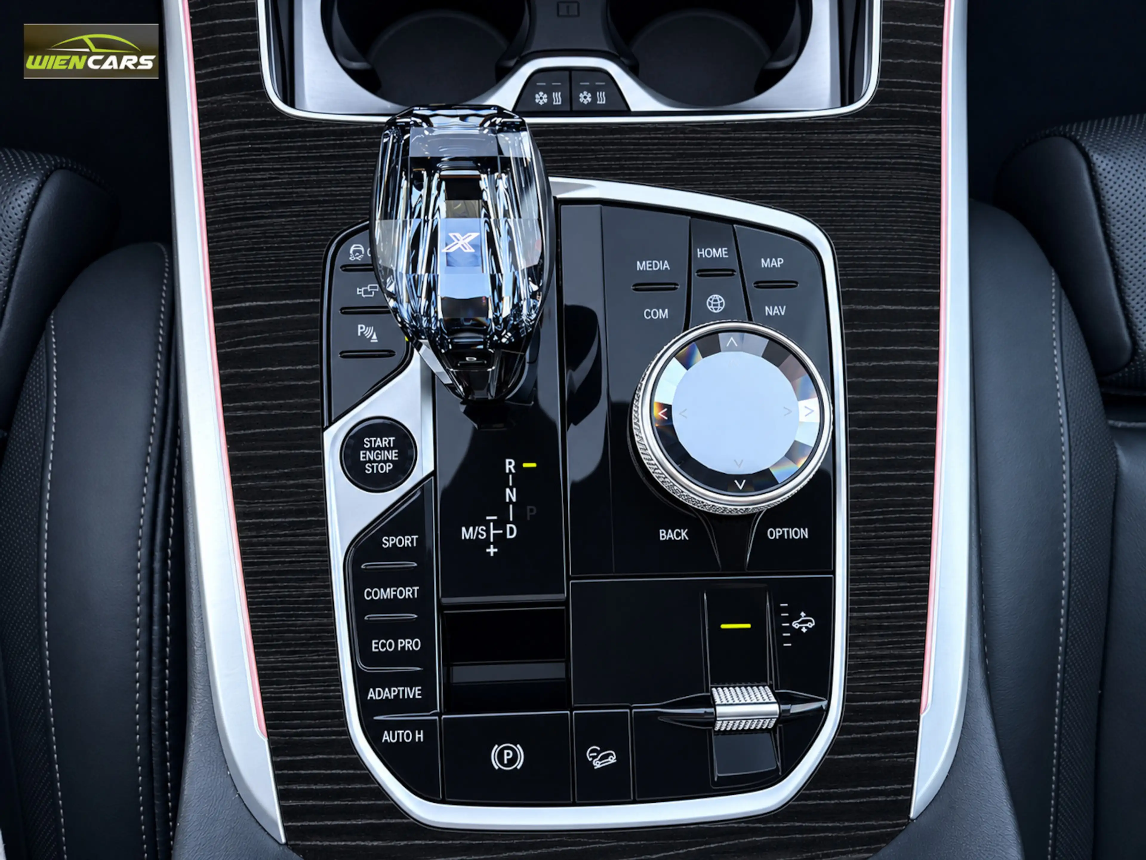 BMW X7 xDrive40d Aut*M-SPORT*LASER*SKYLOUNGE*AHK*B&W*SOFT — photo 15