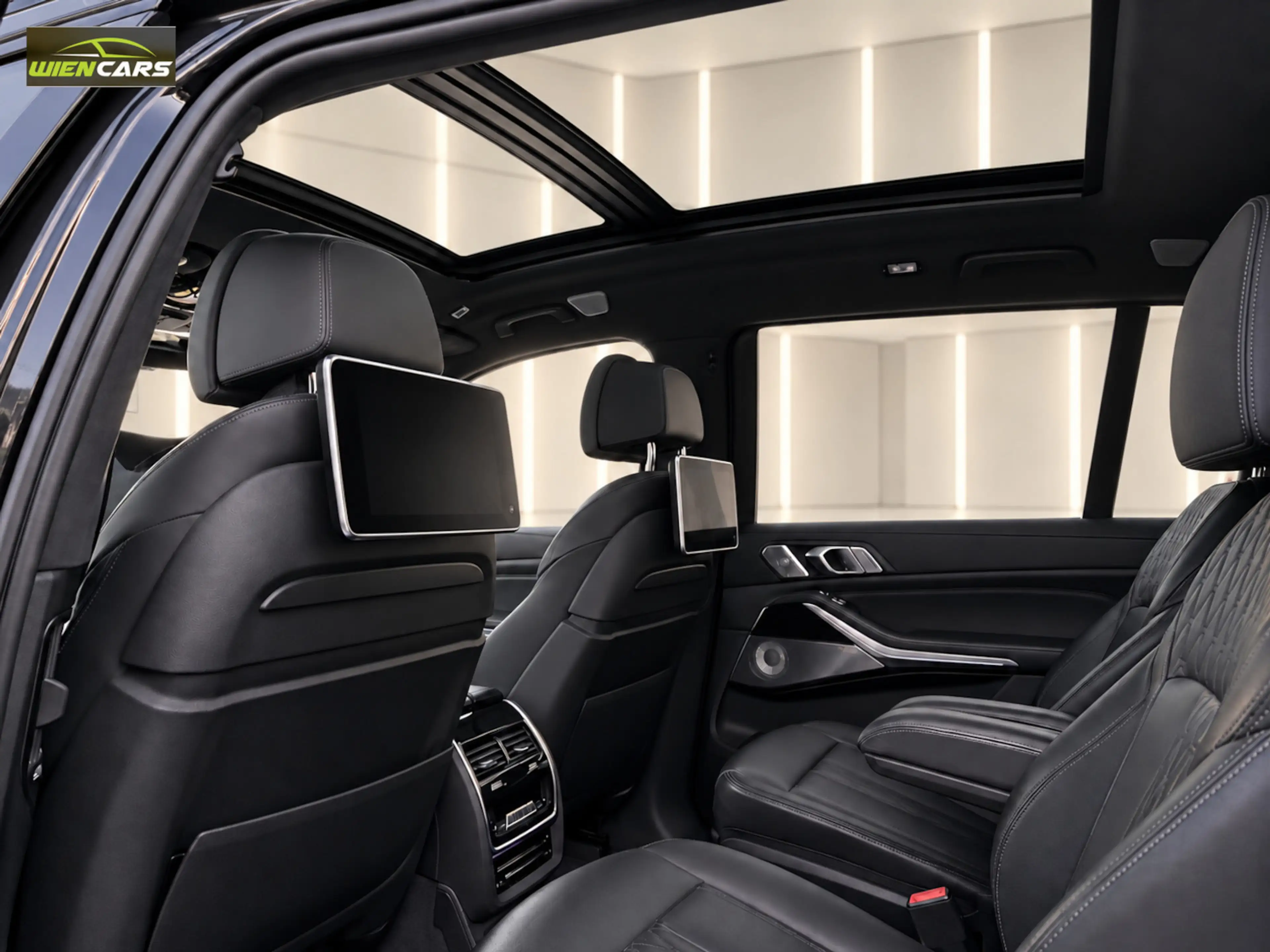 BMW X7 xDrive40d Aut*M-SPORT*LASER*SKYLOUNGE*AHK*B&W*SOFT — photo 11