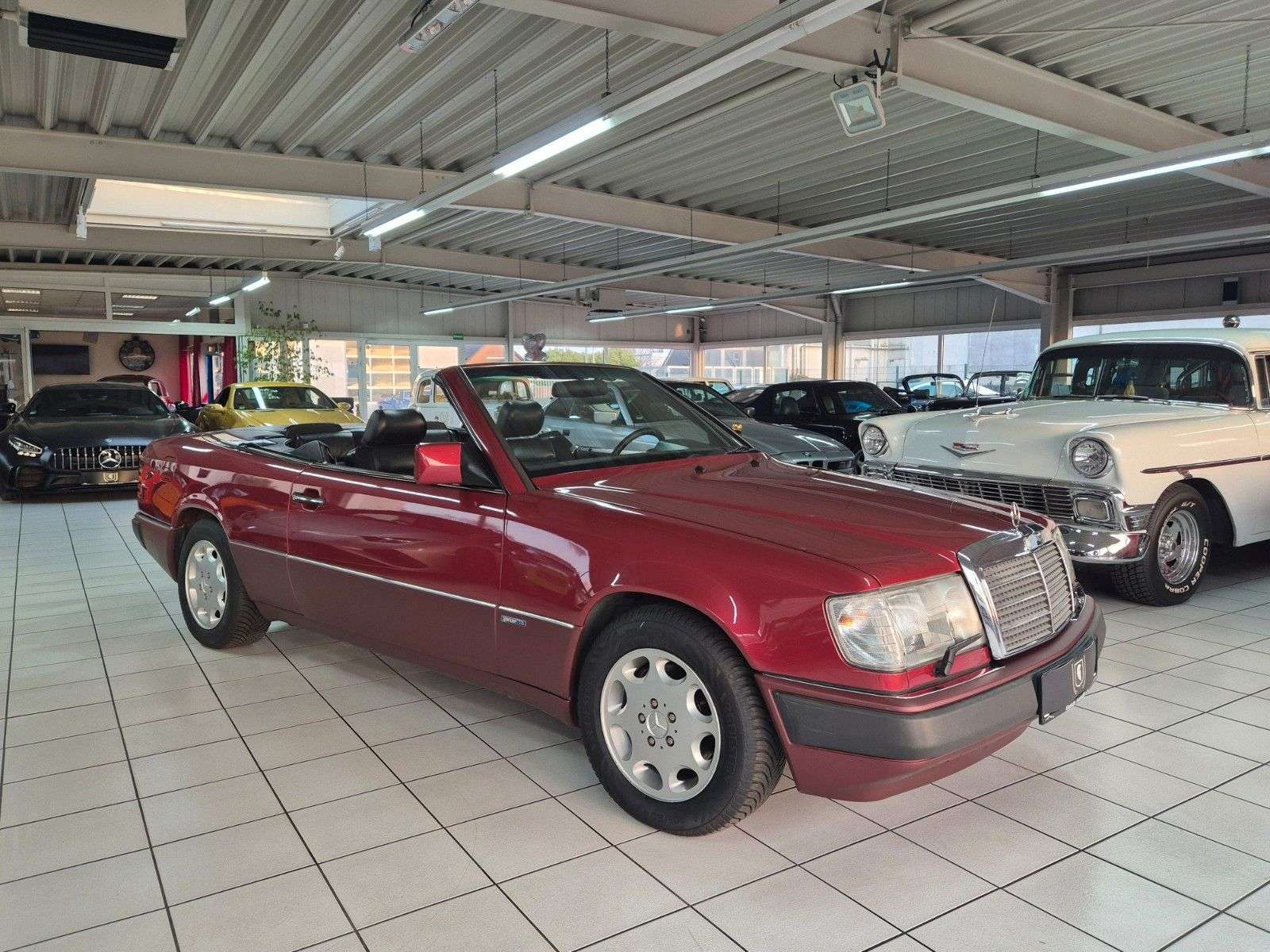 Second hand Mercedes Benz 300 3.0