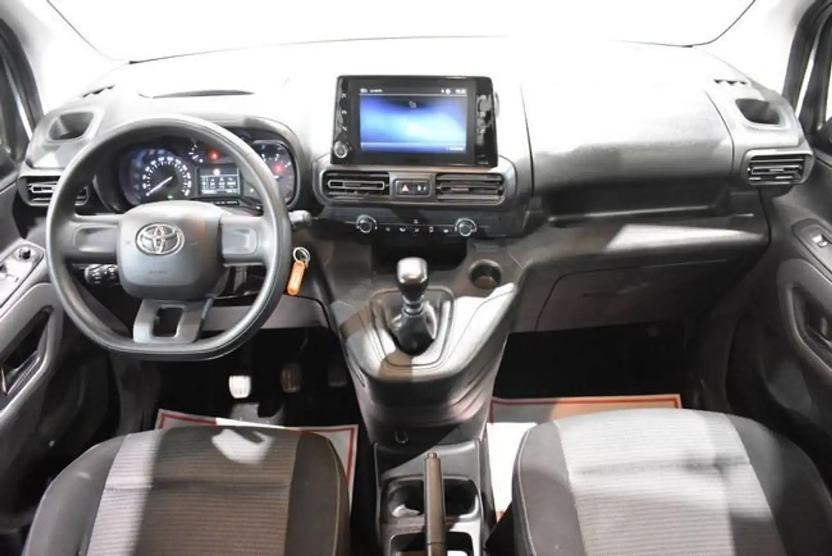 Toyota Proace City COMBI L1 1.5D 100 CV Blanco - 2