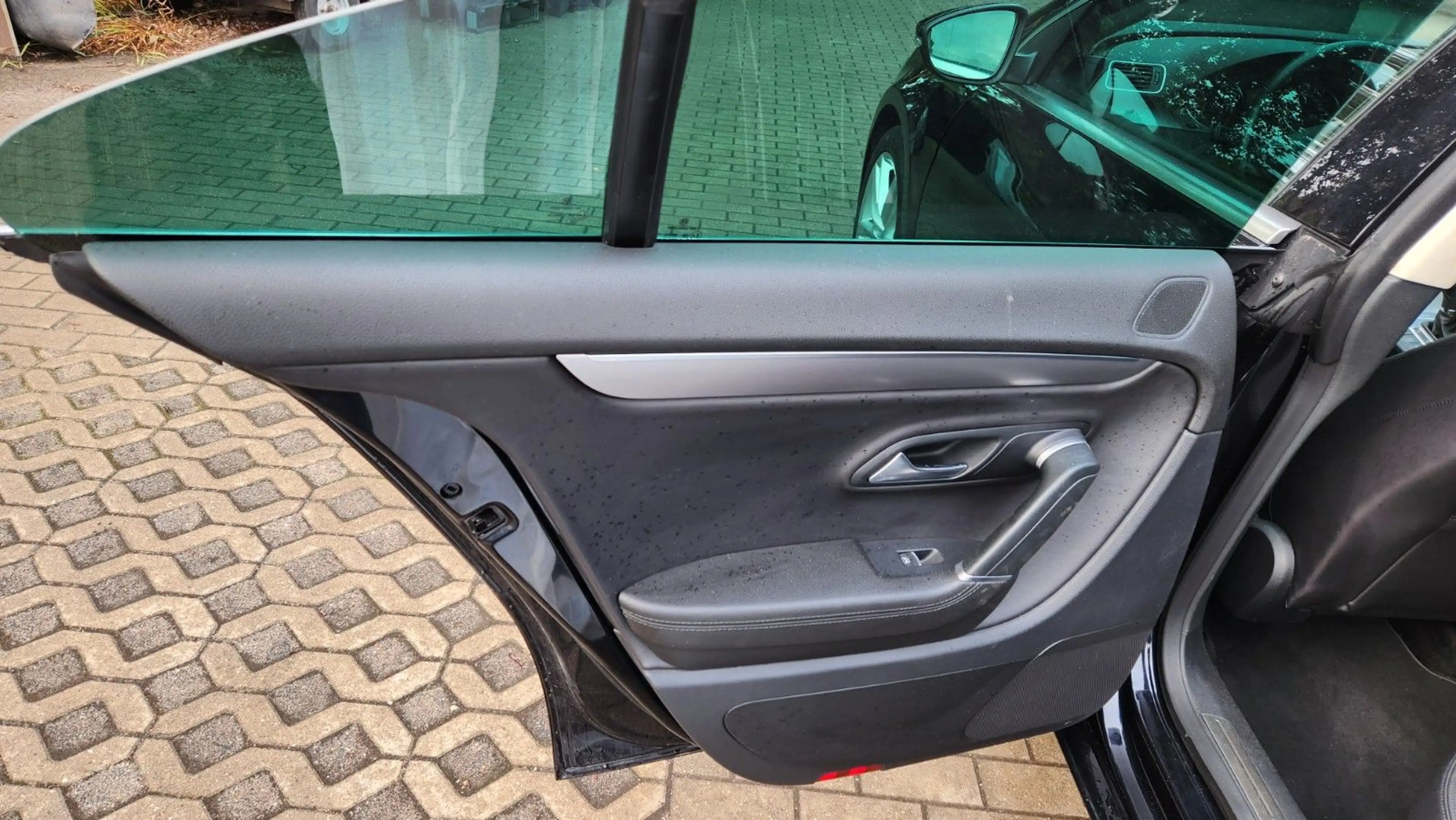 Volkswagen CC *Automatik*Leder*Rückfahrkamera*Bi-Xenon — photo 13