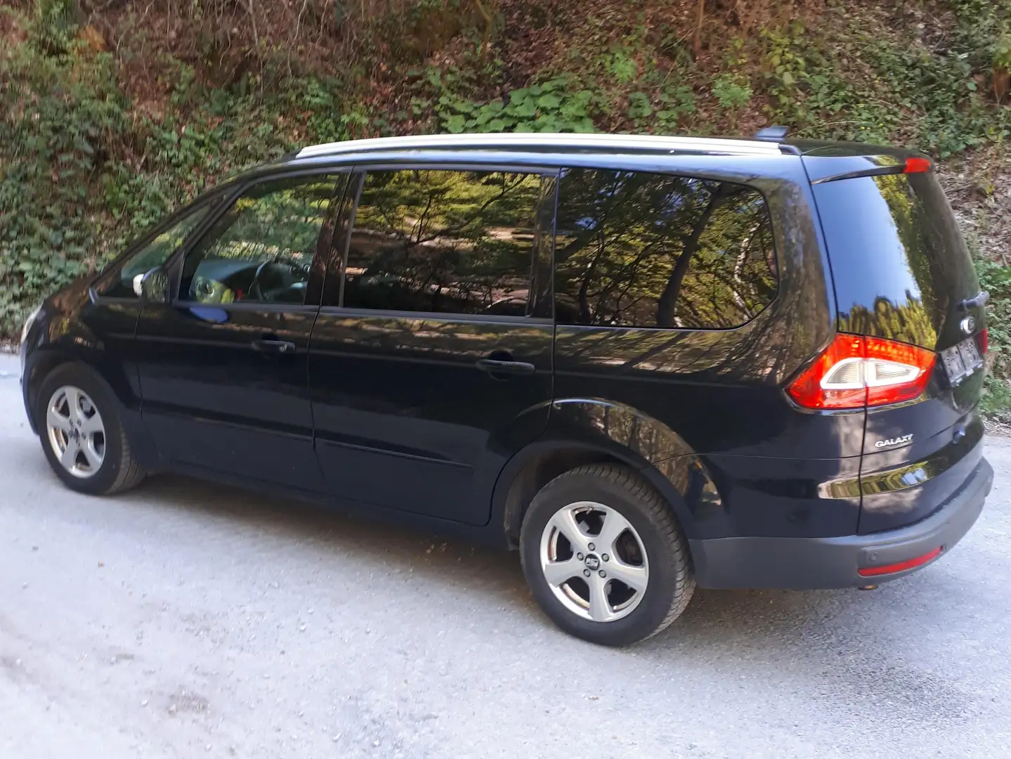 Ford Galaxy Galaxy Business Plus 2,0 TDCi Business Plus Schwarz - 2