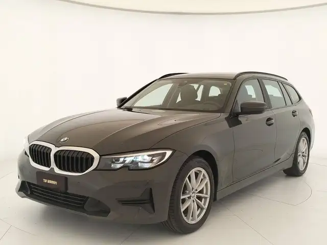 BMW 318 d Touring mhev 48V Business Advantage auto - IVA ESPOSTA
