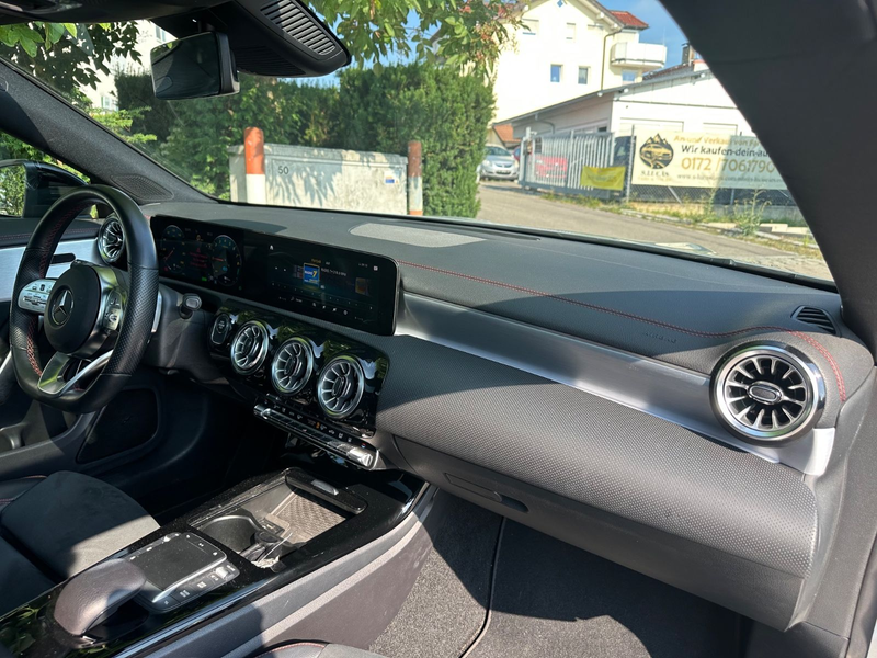 Mercedes-Benz CLA 250 e/AMG Panorama/Multibeam/R-Kamera/Ambient — photo 15