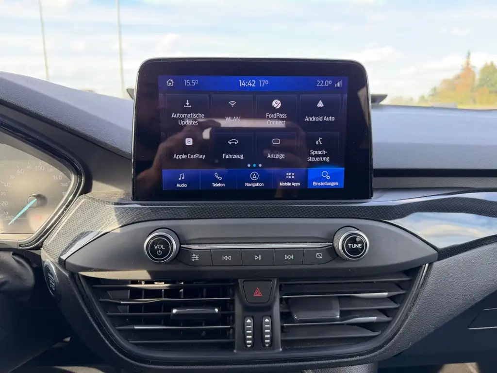 Ford Focus Turnier ST-Line | Panorama | B&O Sound Bild 17