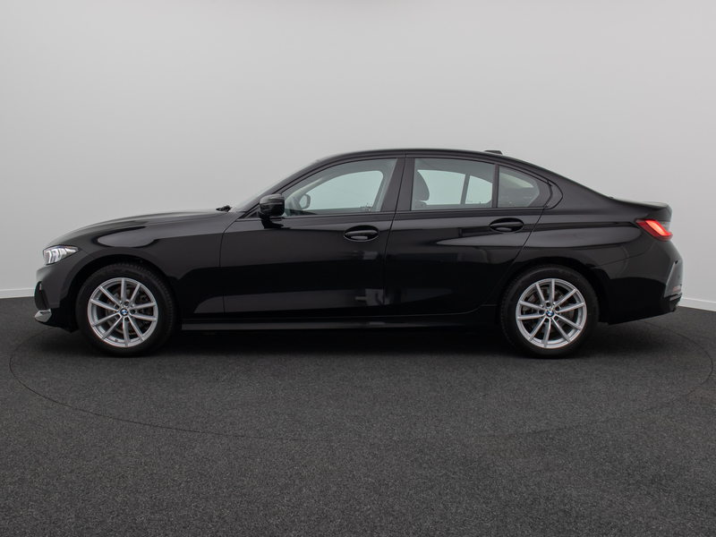 BMW 318 GeschwindigR PDC DAB CockpitPlus Widscreen — photo 11