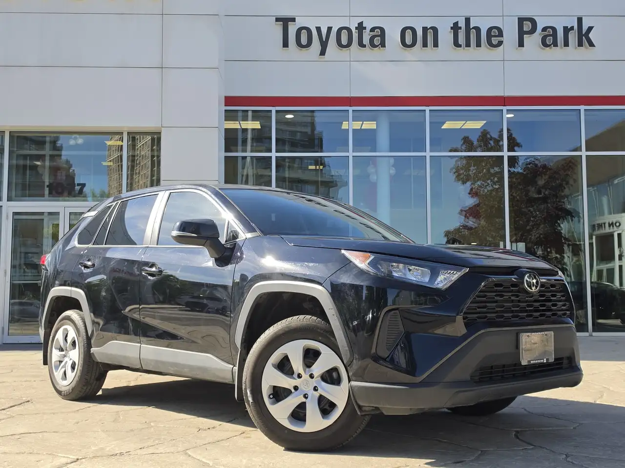 Toyota RAV 4 снимка Toyota RAV 4