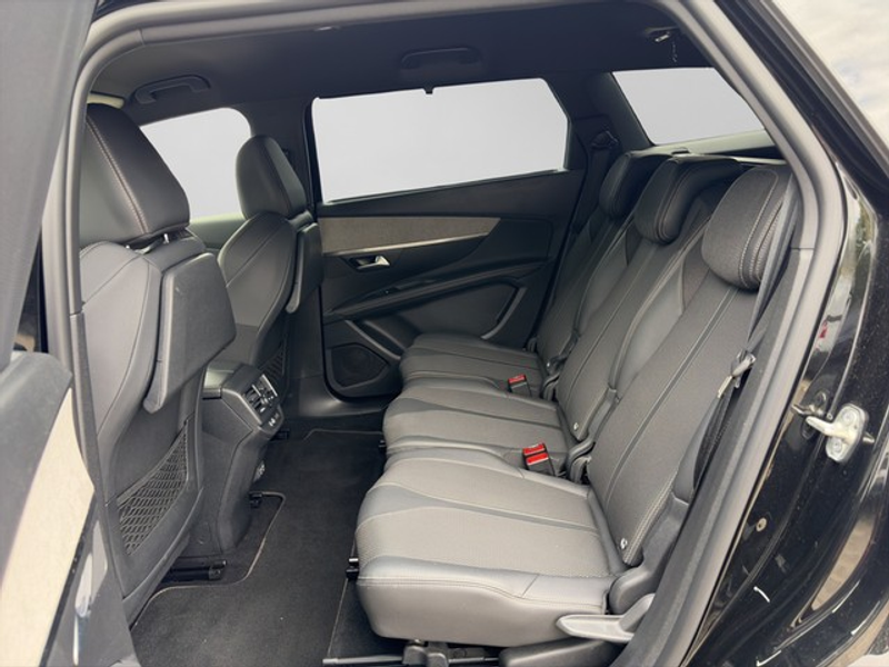 Peugeot 5008 GT HYBRID 136 e-DSC6 — photo 15