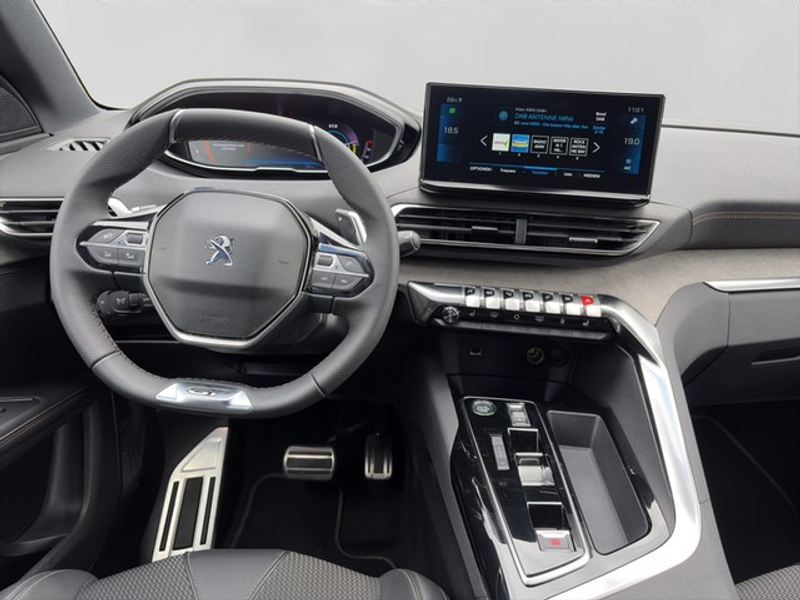 Peugeot 5008 GT HYBRID 136 e-DSC6 — photo 10
