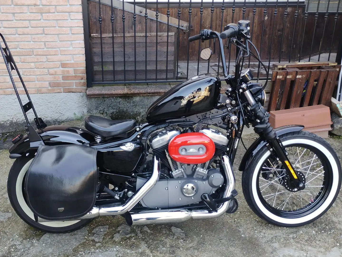 Harley-Davidson Sportster 1200 Nightster - 1