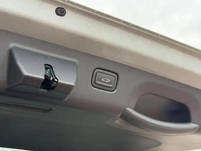 Hyundai Kona view 13