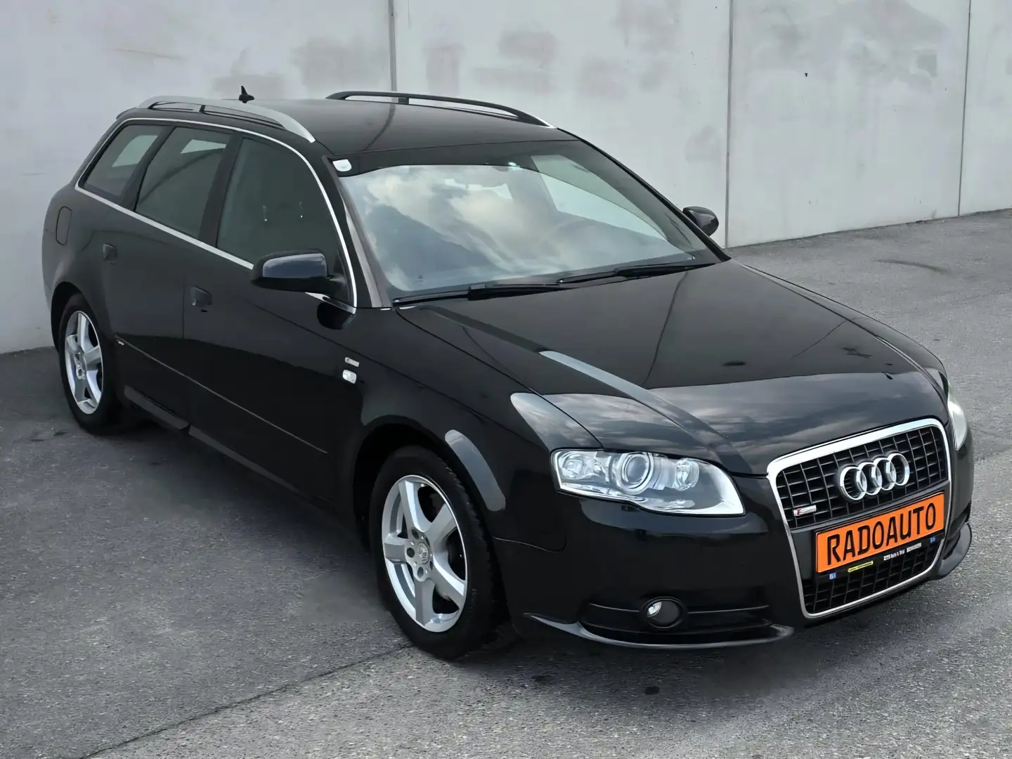 Audi A4 2.0 TDI **3×S-LINE**BOSE**170PS** Schwarz - 2