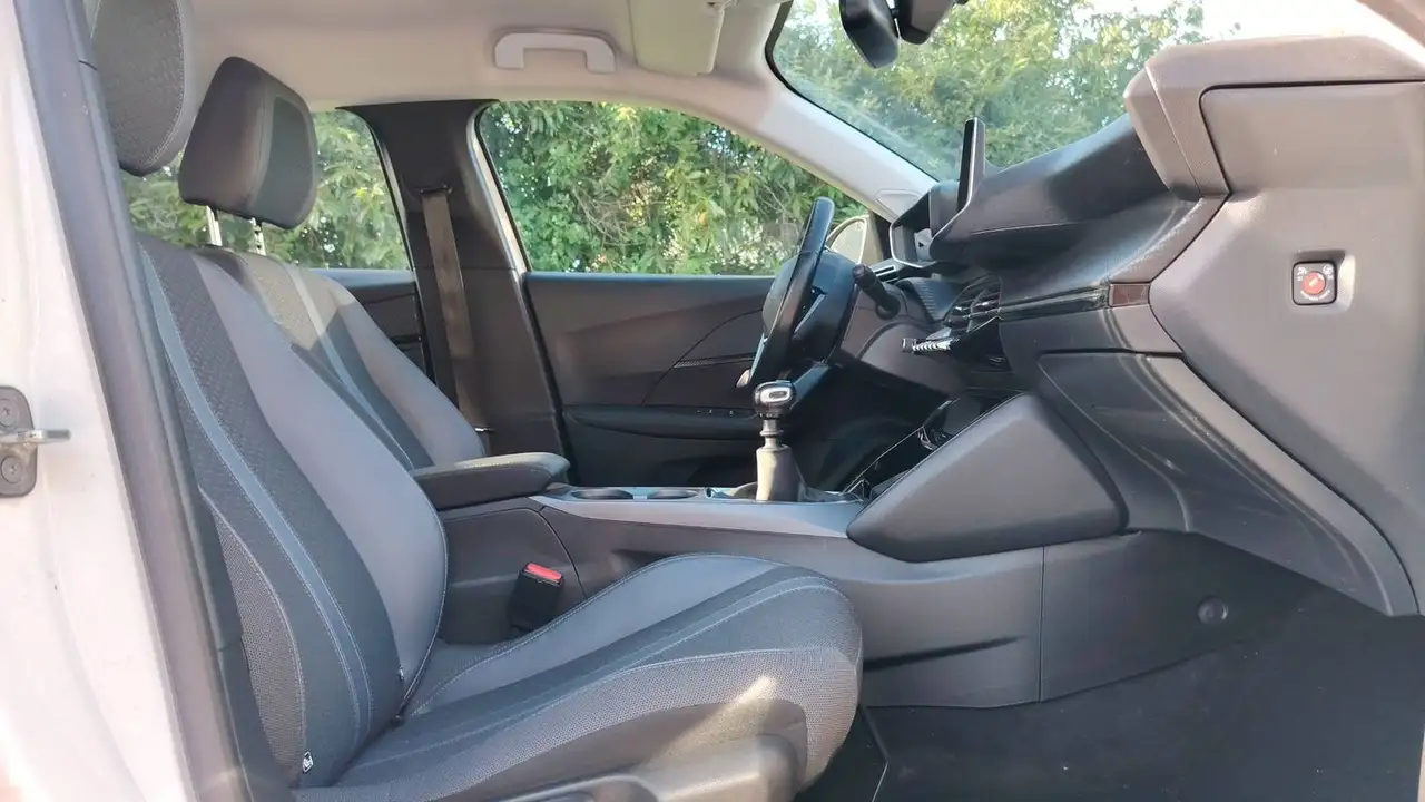 Peugeot 2008 2008 — photo 25
