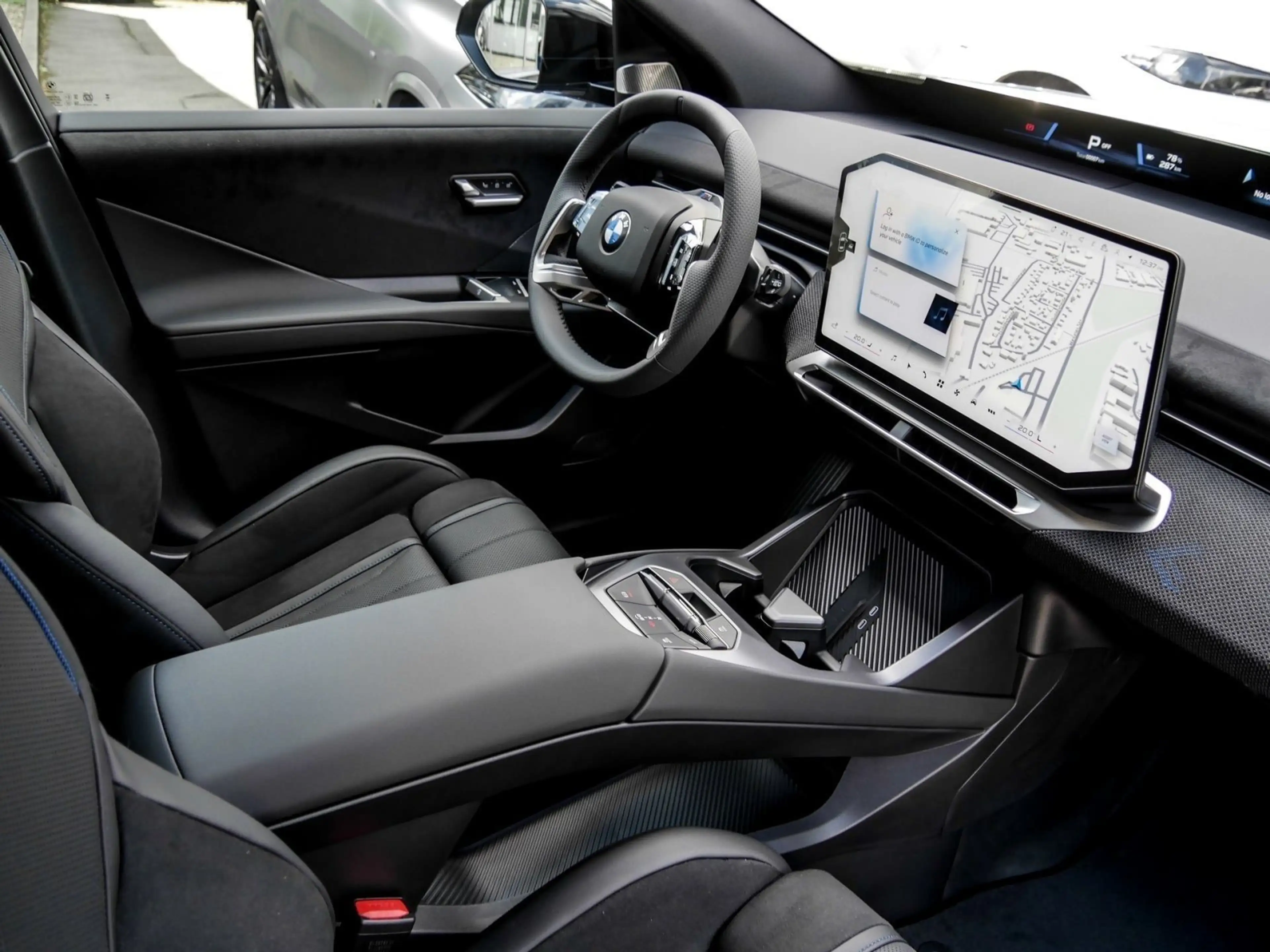 BMW iX3 40 M SPORT PRO+AHK+PANO+DA PLUS+HuD+H/K — photo 3