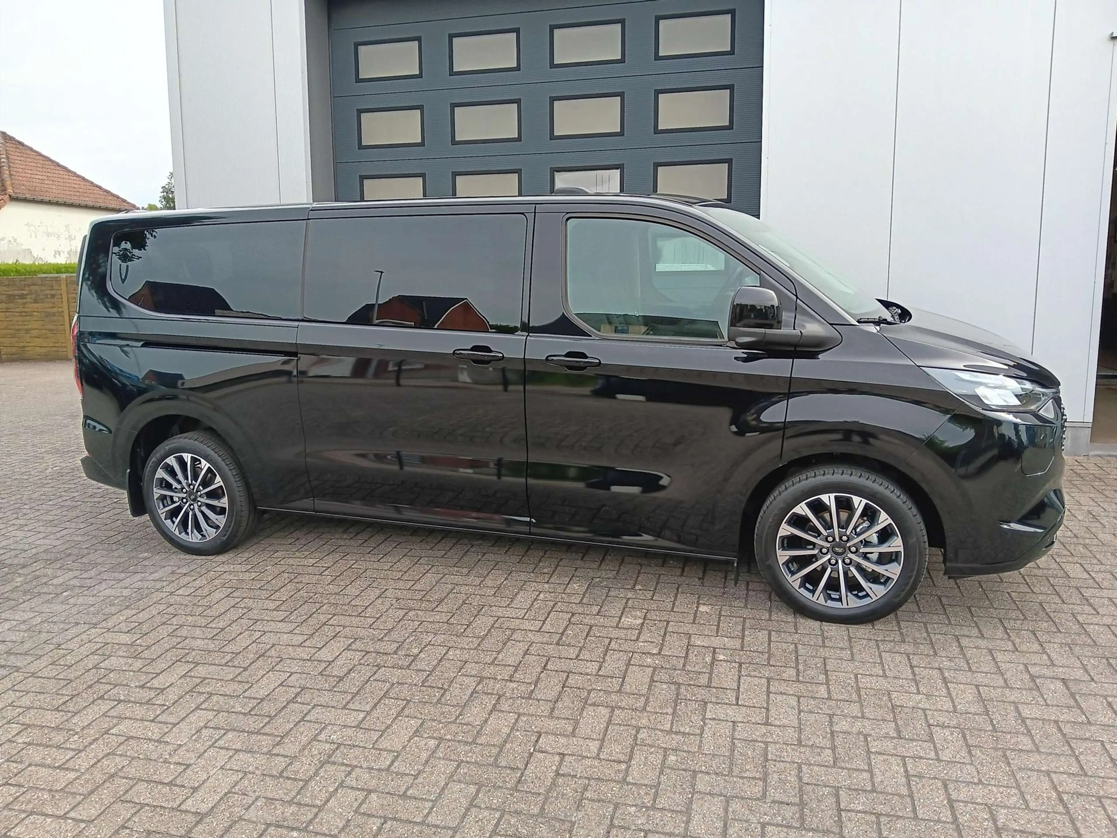 Ford Tourneo Custom L2 en L1 beschikbaar PANO DAK electr schuifdeuren — photo 7