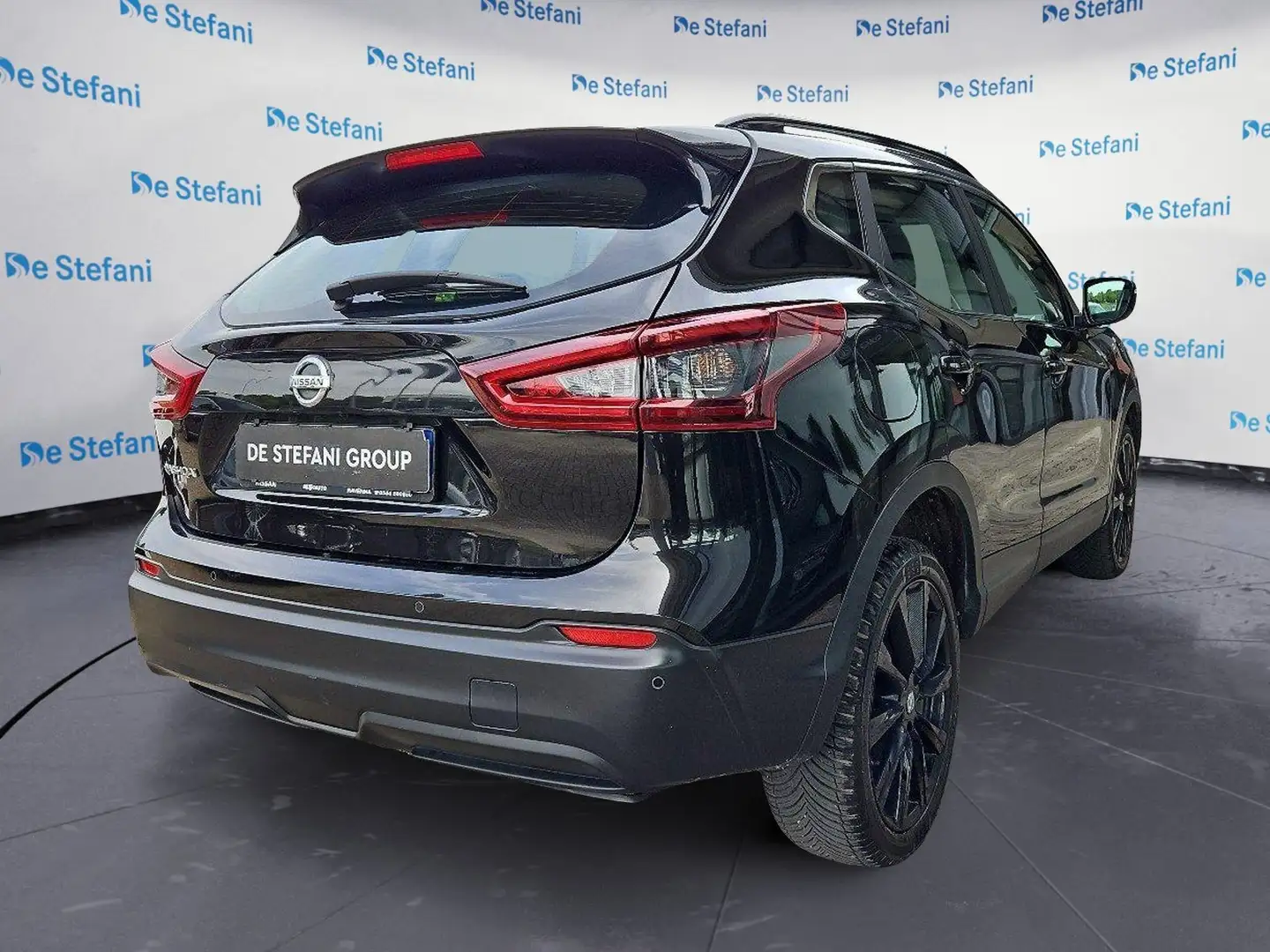 Nissan Qashqai Qashqai 1.5 dci N-Tec Start 115cv DCT Noir - 2