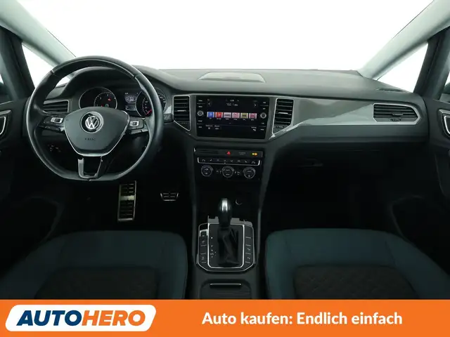 Volkswagen Golf Sportsvan view 12