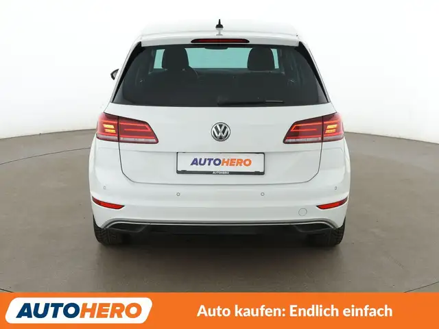 Volkswagen Golf Sportsvan view 5