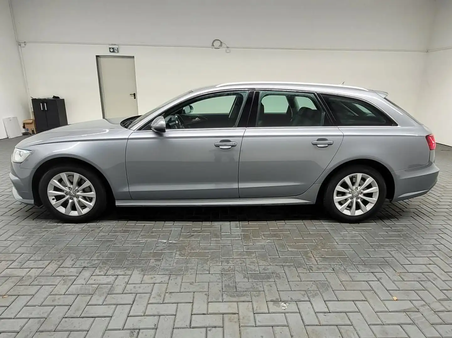 Audi A6 Avant Navi/AHK/Leder/SHZ/Bi-Xenon/PDC Argent - 2
