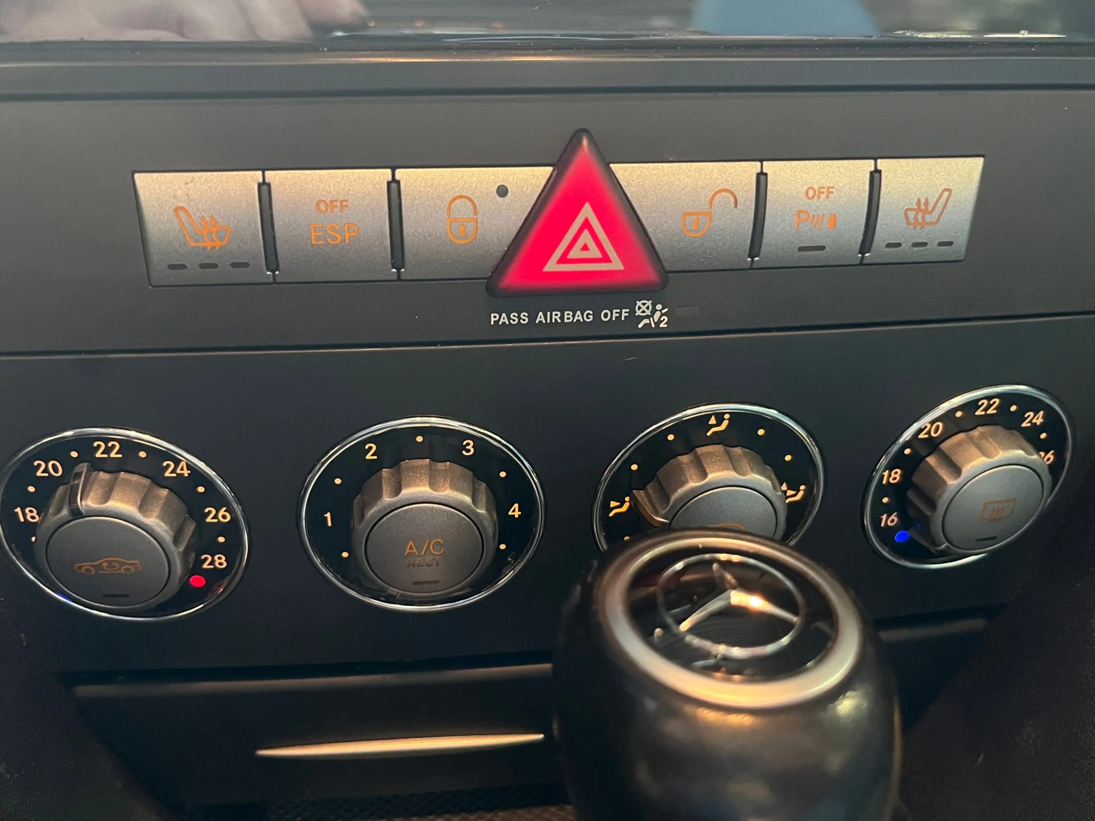 Mercedes-Benz SLK 200 Compressor NL AUTO .N.A.P. STOELVERW. — photo 12