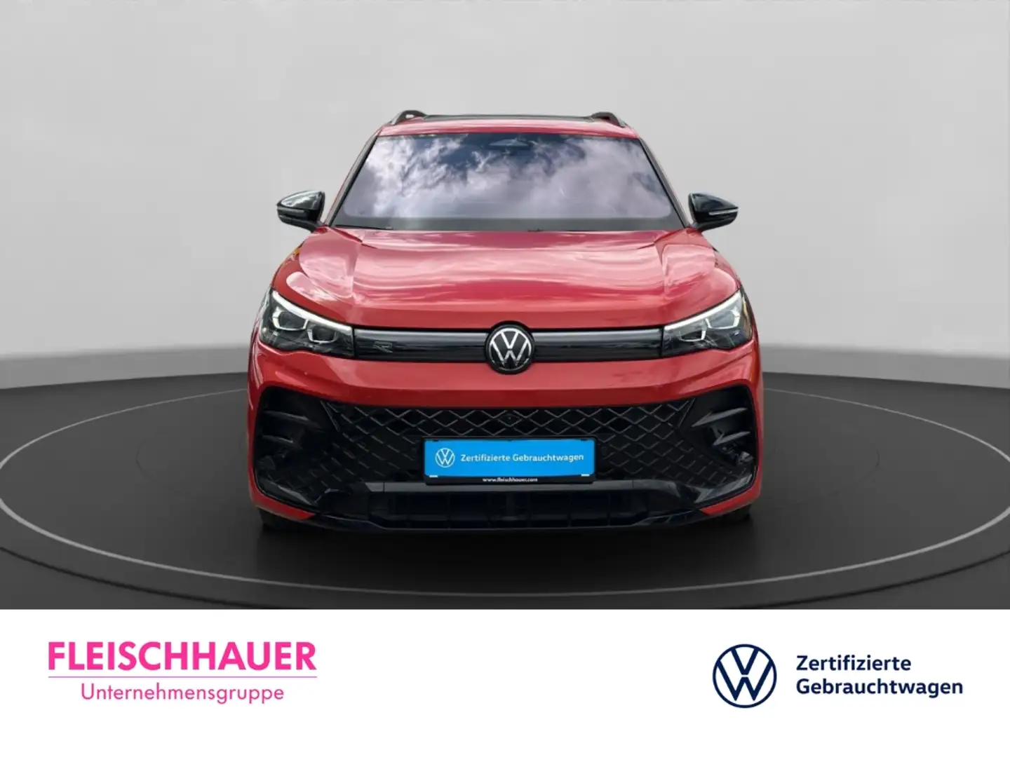 Volkswagen Tiguan 1.5 eTSI R-Line  AHK+Pano+Matrix+Navi+CarPlay+StHz Rot - 2