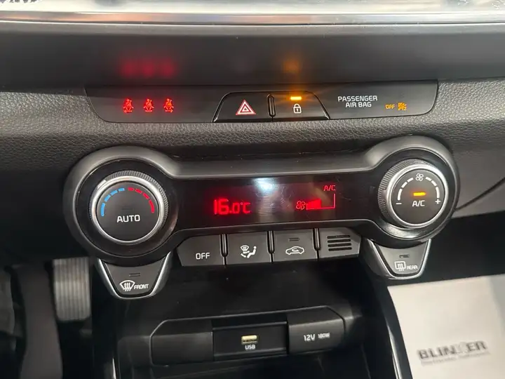 Kia Stonic 1.2 DPi Concept 2022, foto 17