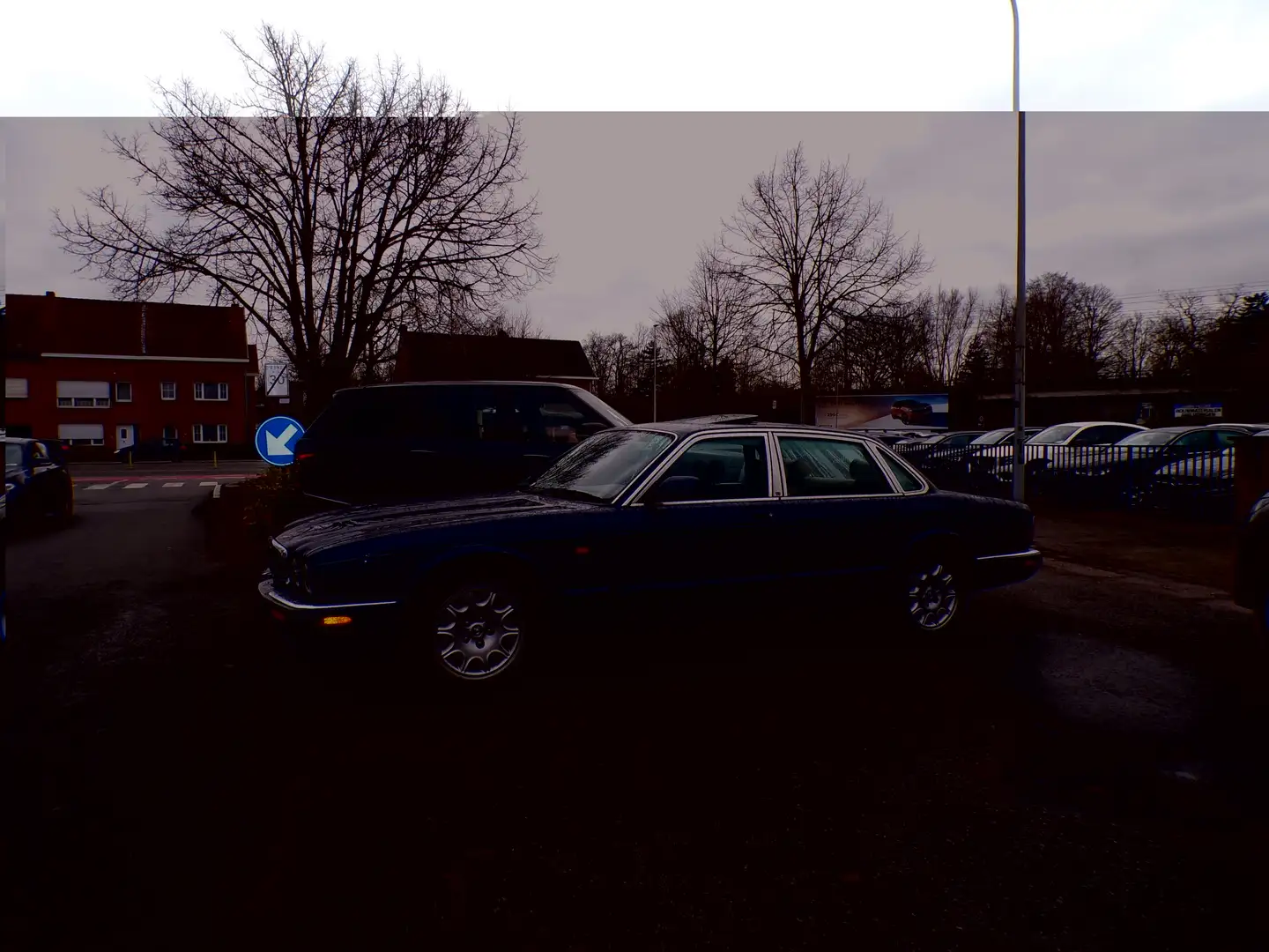 Jaguar XJ8 SOVEREIGN 3.2i V8 32v TOPSTAAT BELGISCHE WAGEN. Bleu - 2
