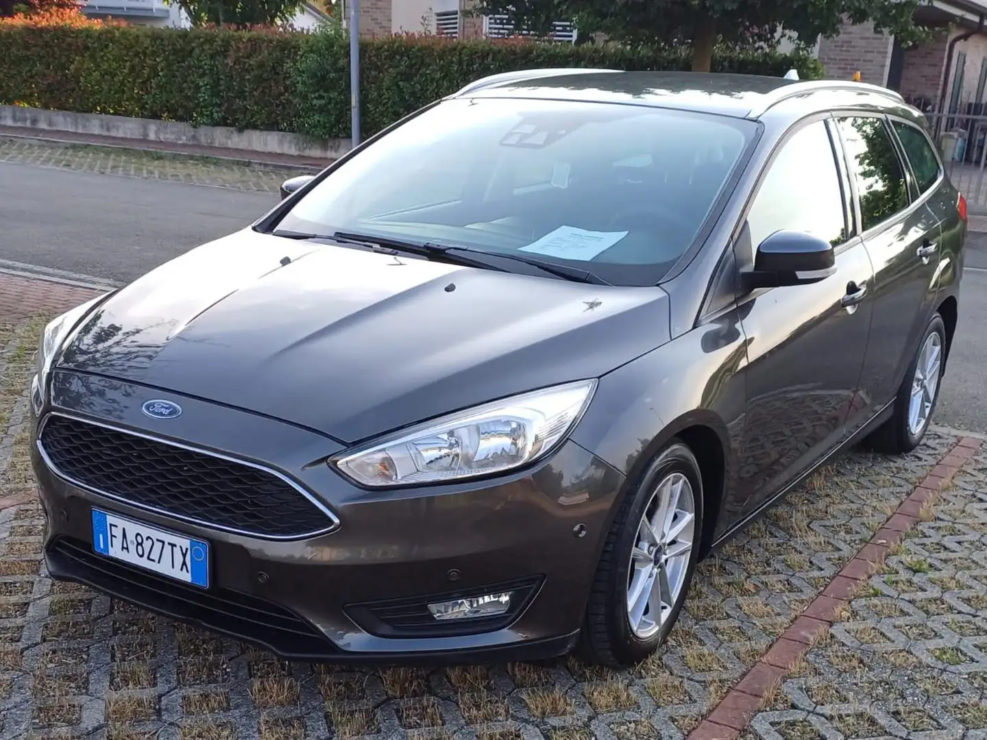 Ford Focus Focus IV 2015 SW SW 1.5 tdci Business s Grigio - 2
