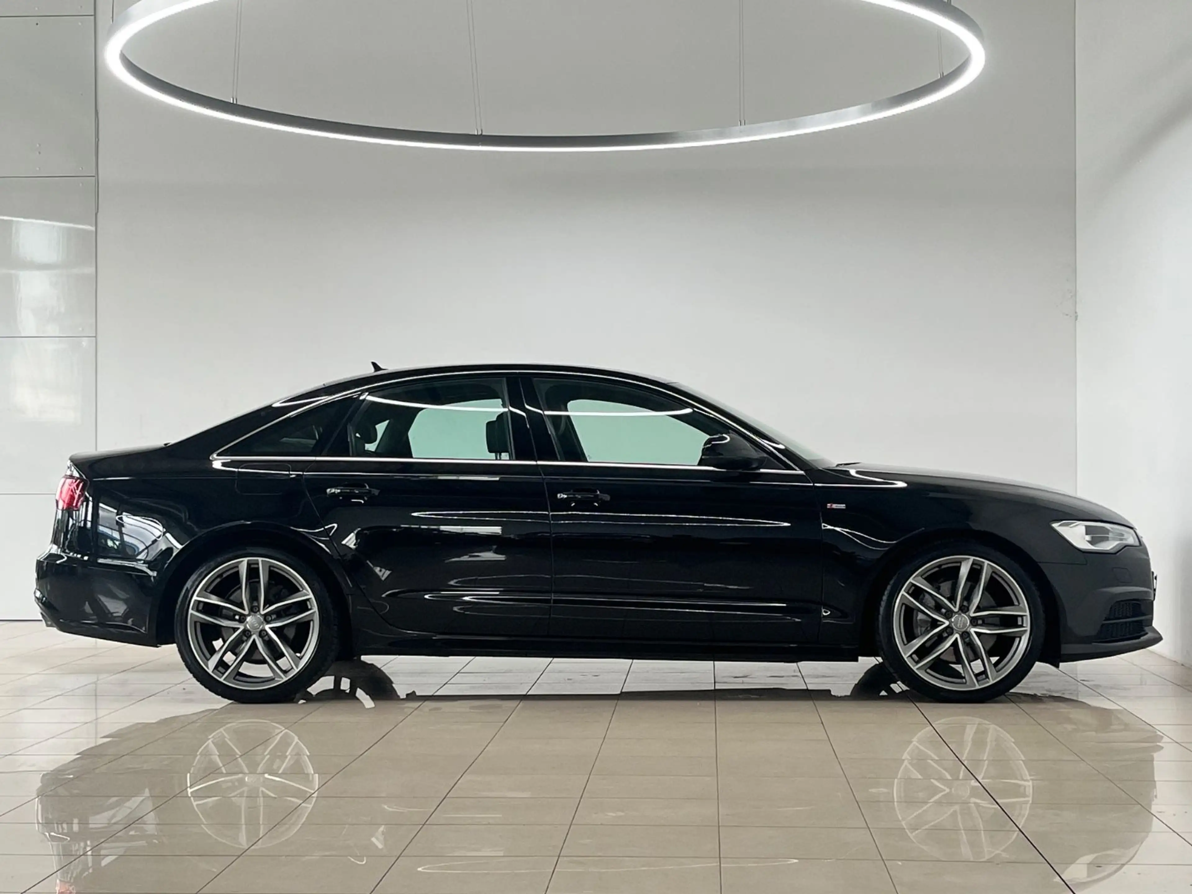 Audi A6 Lim. 3.0 TDI quattro S LİNE SCHİEBEDAC ALCAN — photo 11