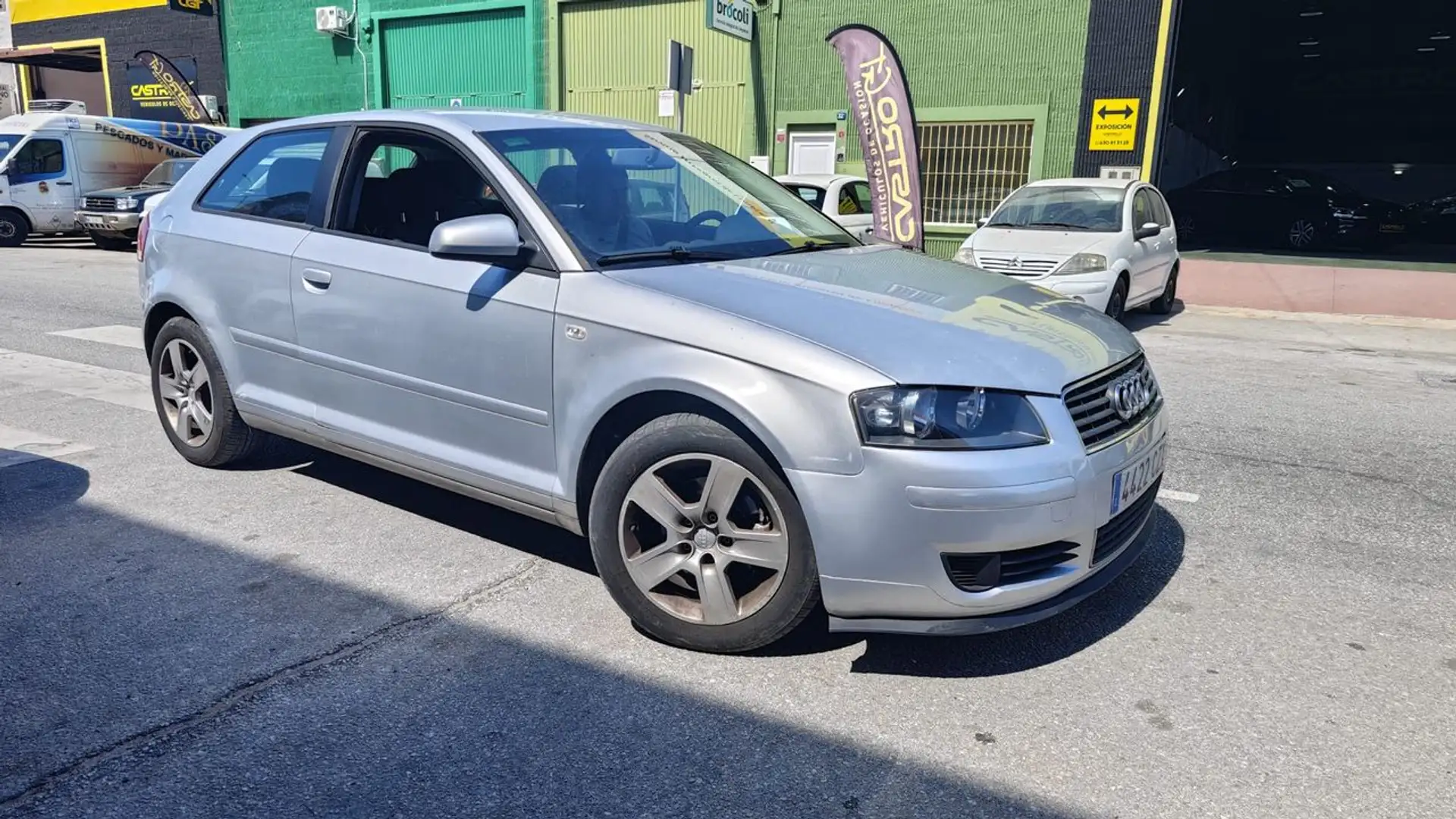 Audi A3 1.6 Attraction - 1