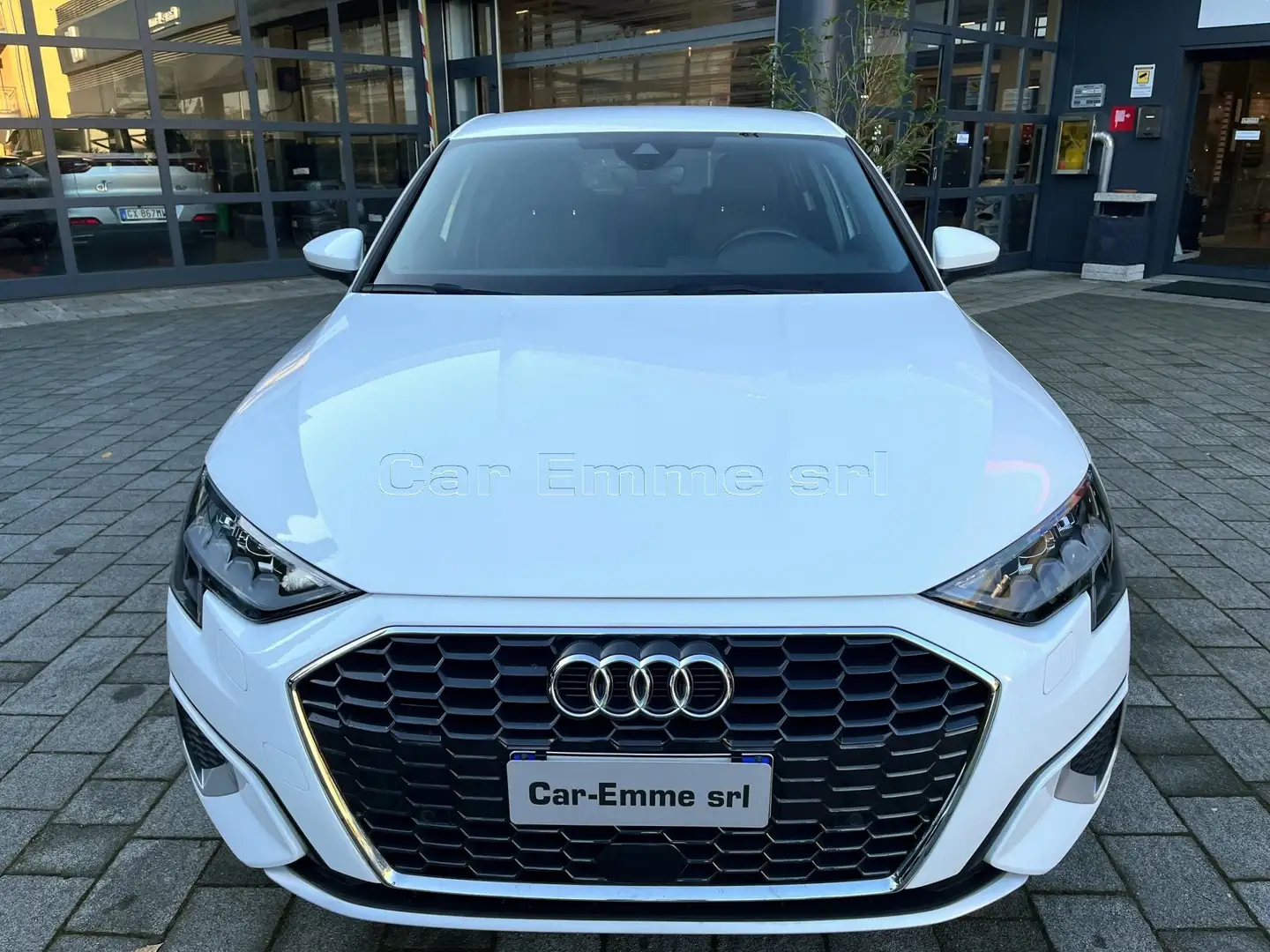 Audi A3 Sportback 40 1.4 TFSIe Advanced S-Tronic 204CV Blanc - 2