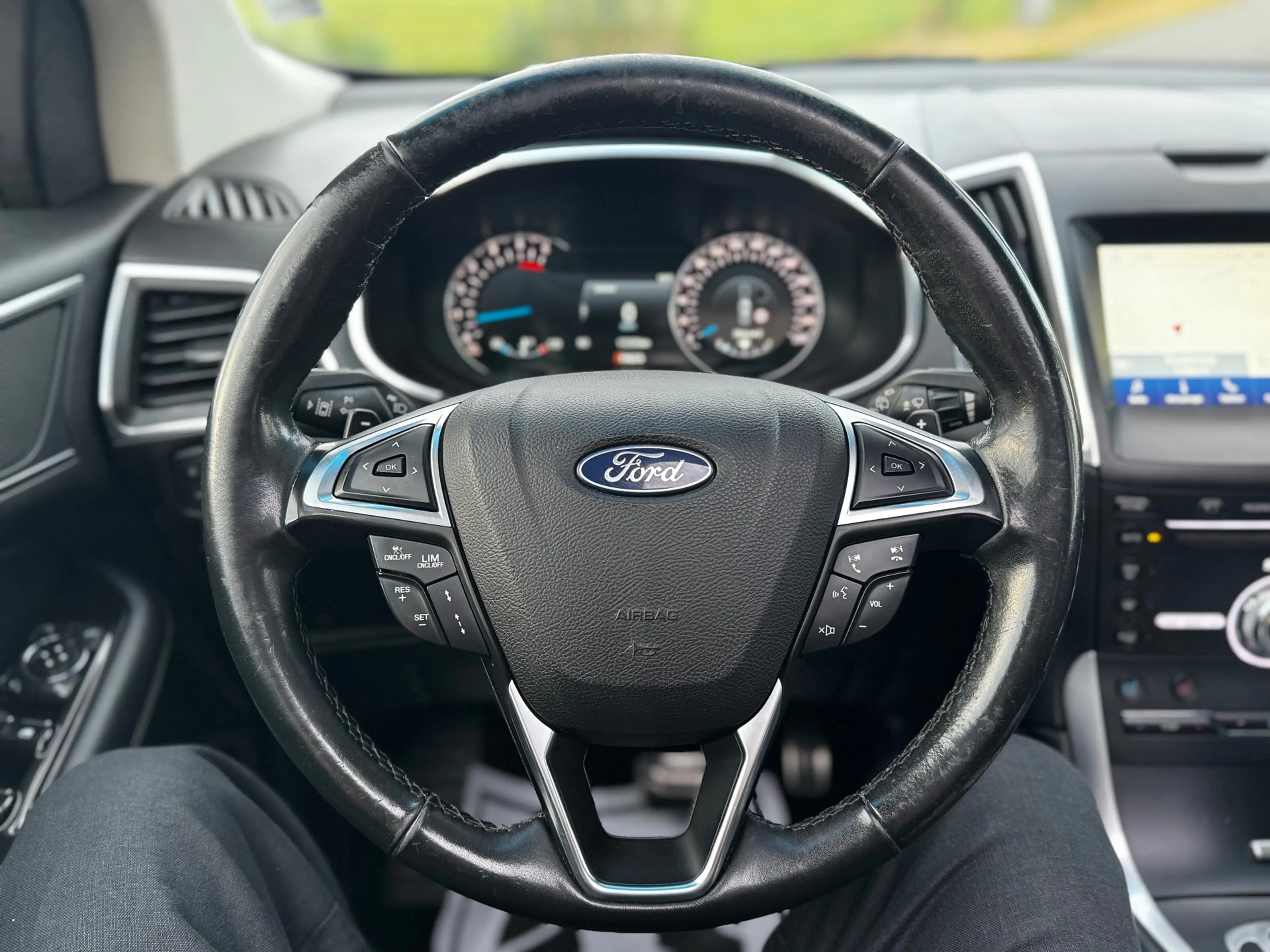Ford Edge 2.0 TDCI Vignale — photo 10