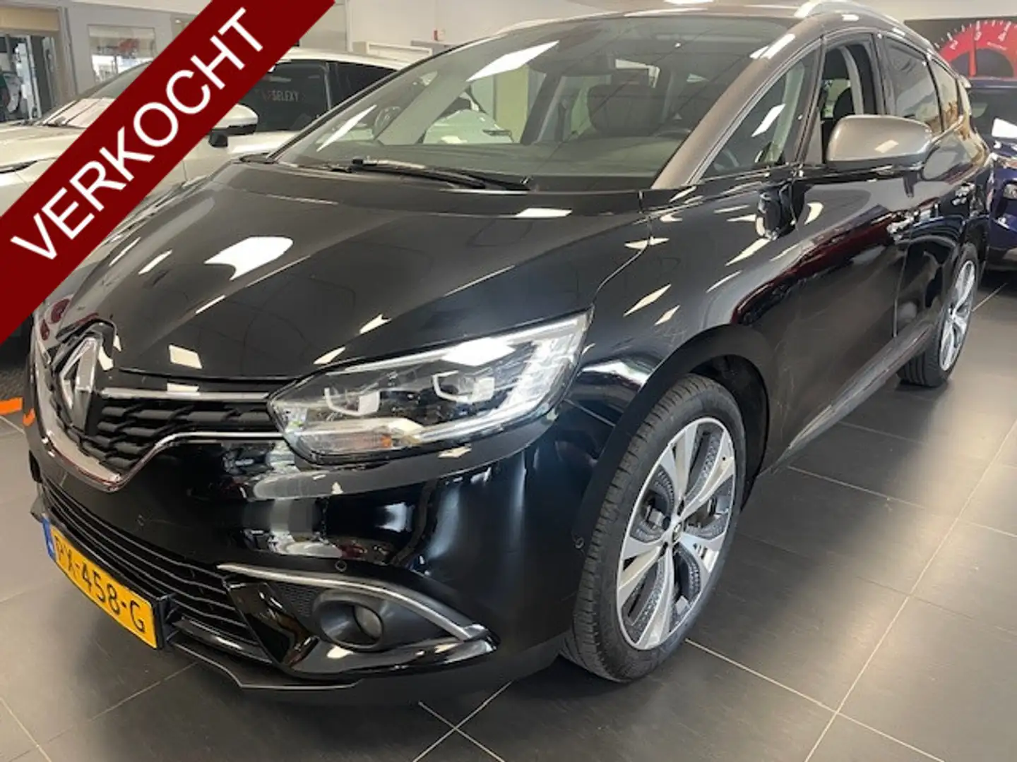 Renault Grand Scenic 1.2 TCe Collection | Two Tone Noir - 1