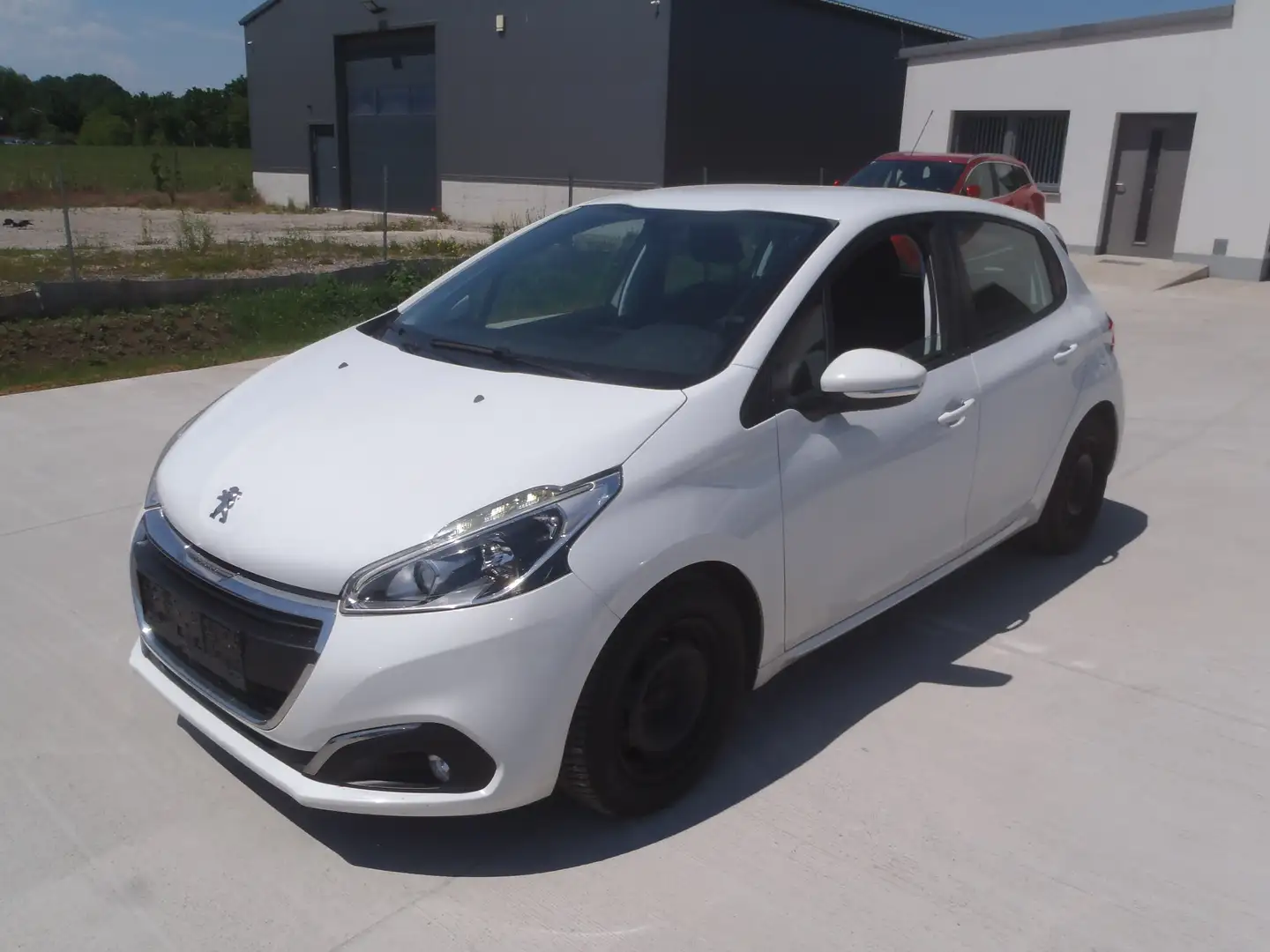 Peugeot 208 208 Active 1,6 BlueHDi 75 S Weiß - 2