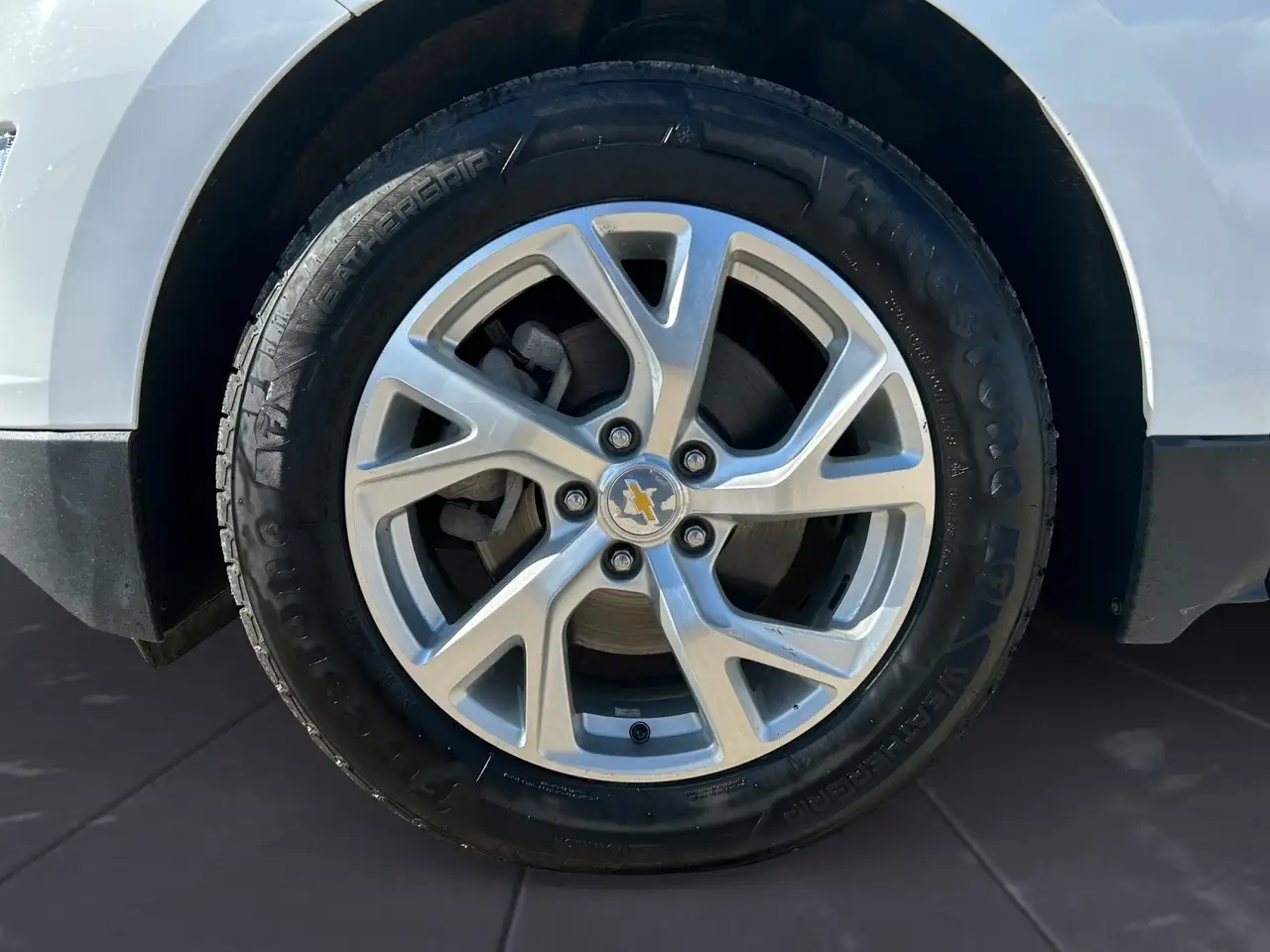 Chevrolet Equinox снимка Chevrolet Equinox