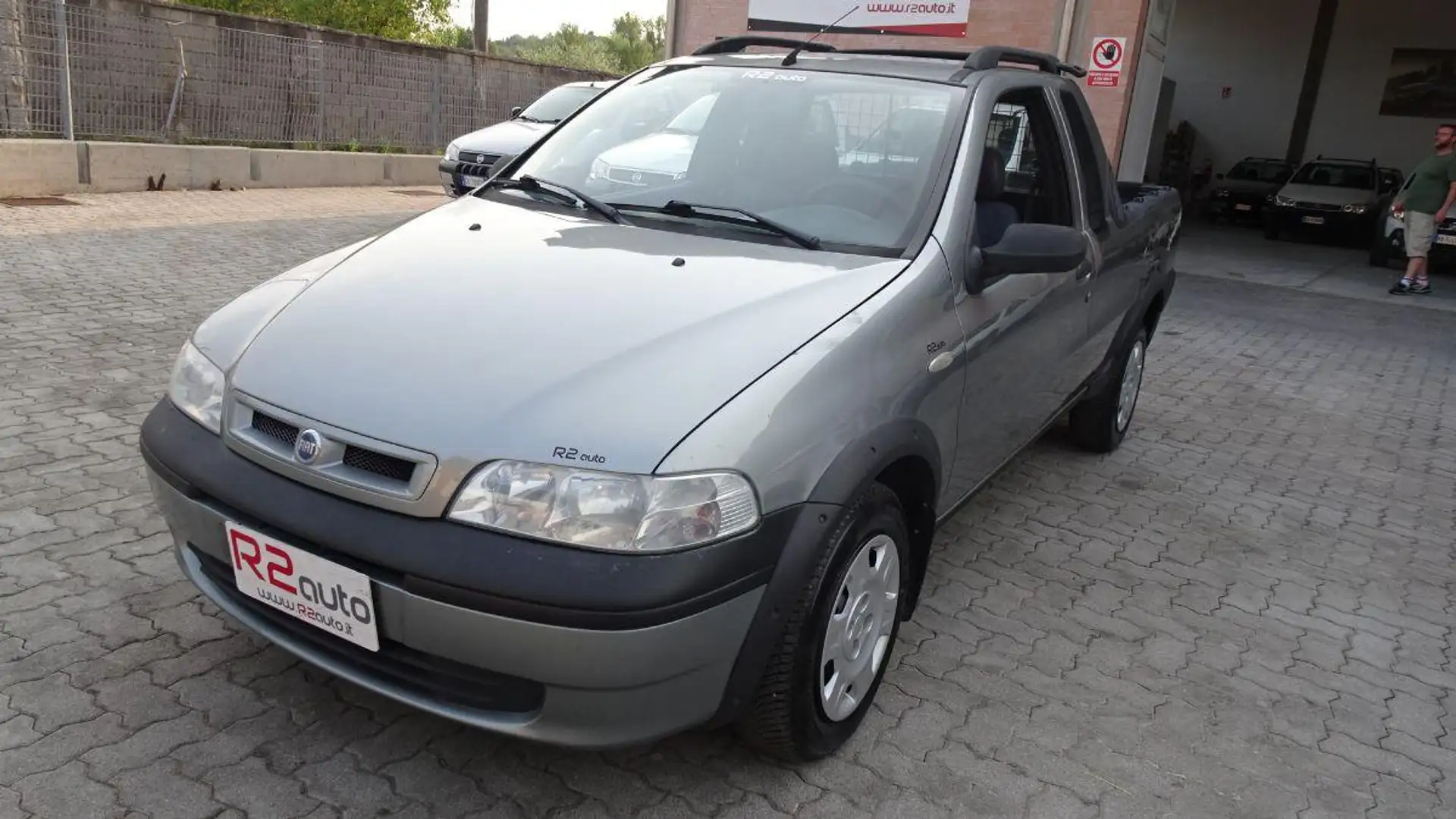 Fiat Strada 1900 jtd FIORINO PICK-UP ADVENTURE Grau - 1