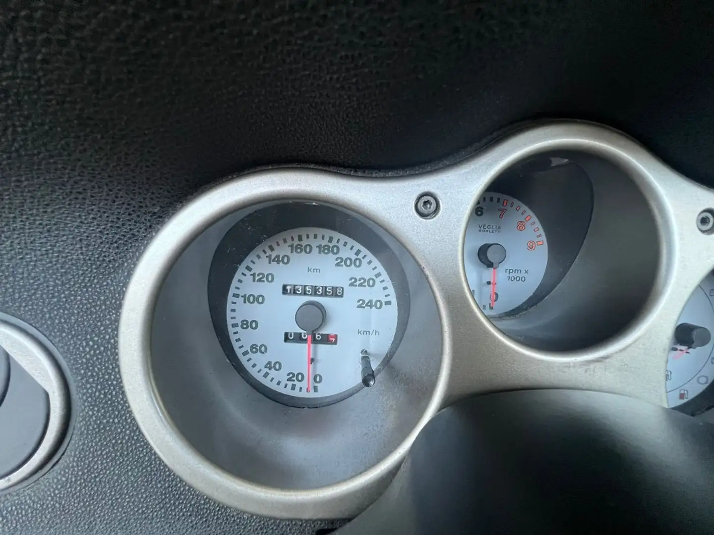 Fiat Barchetta 1.8 16v Plateado - 2