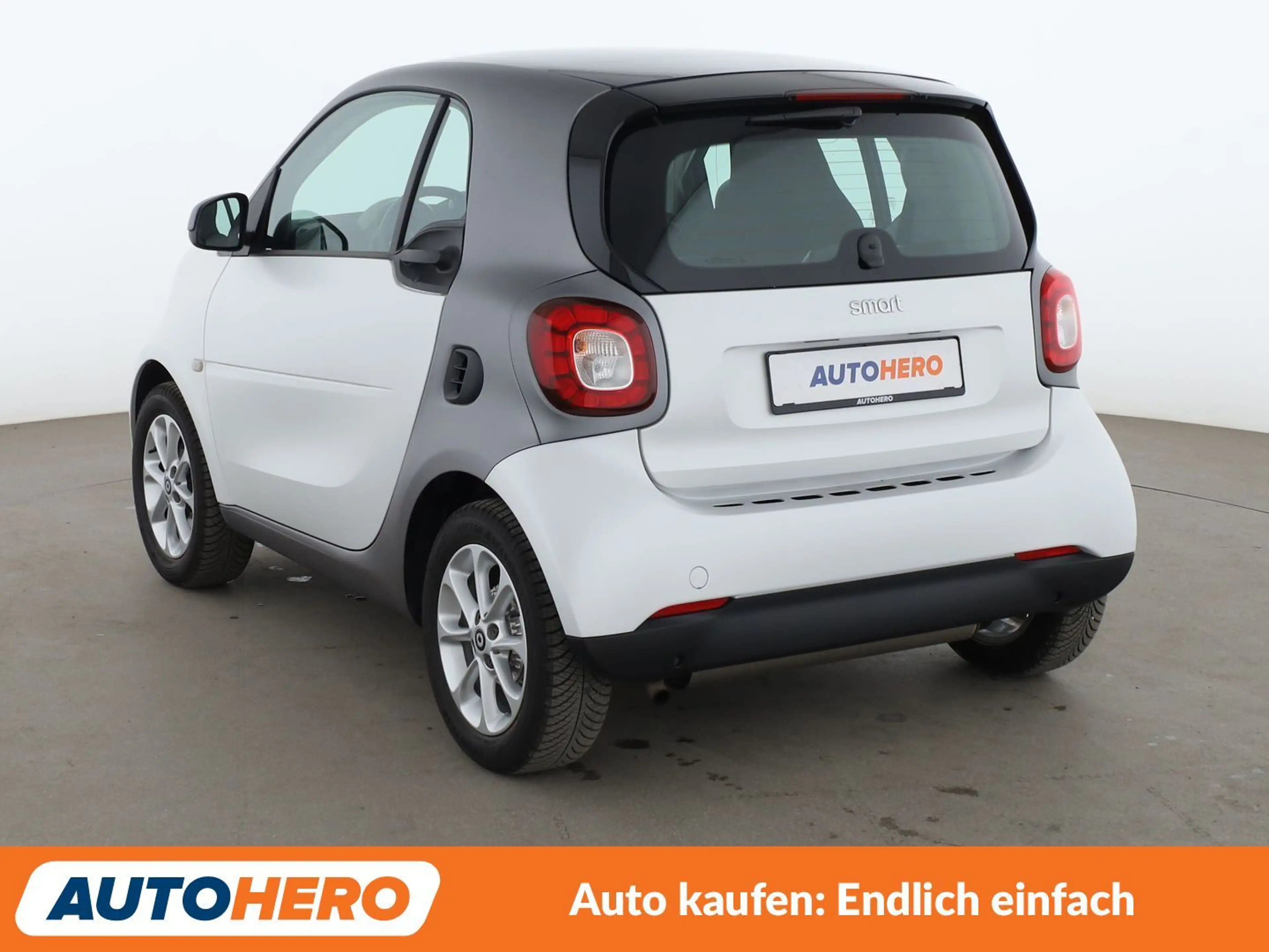 smart forTwo 0.9 Turbo passion Aut.*PANO*TEMPO*SHZ*ALU*KLIMA* — photo 4
