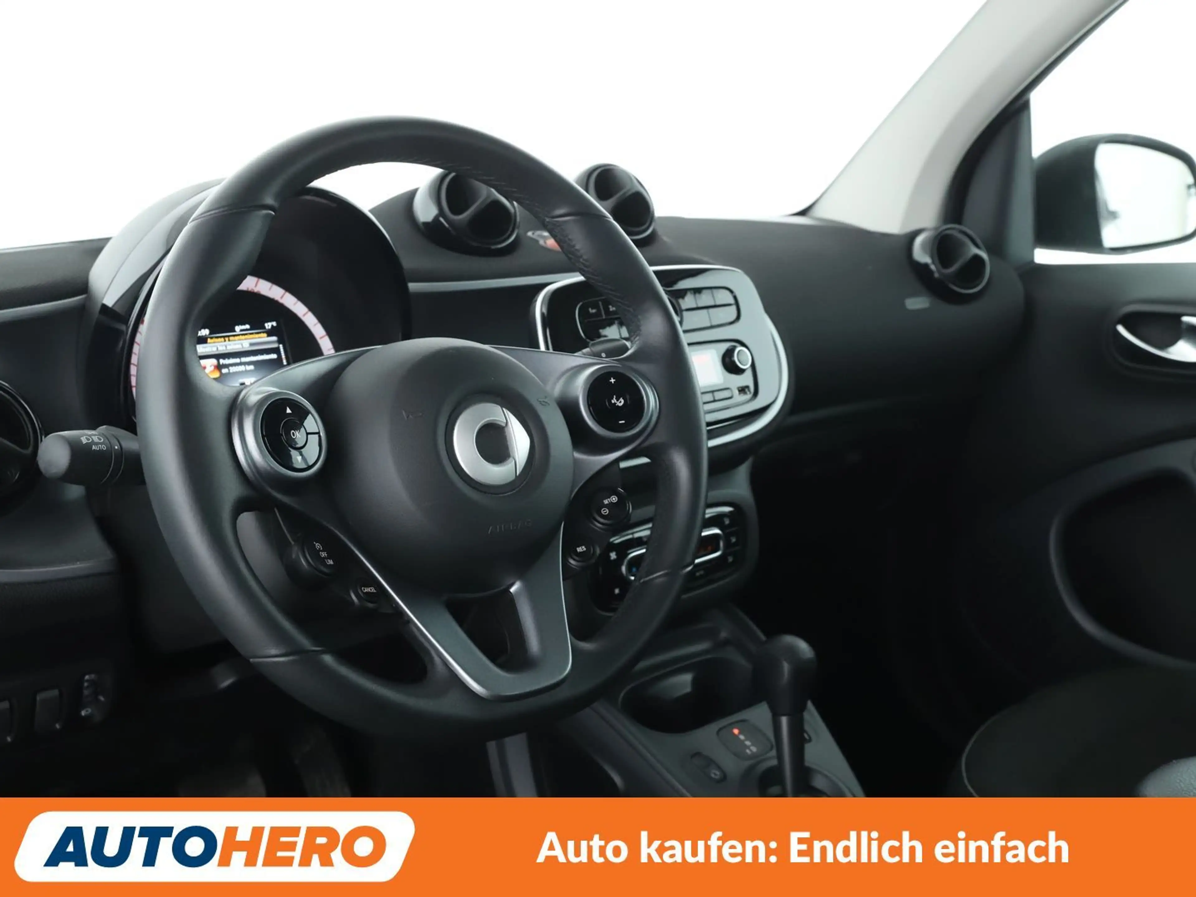 smart forTwo 0.9 Turbo passion Aut.*PANO*TEMPO*SHZ*ALU*KLIMA* — photo 10