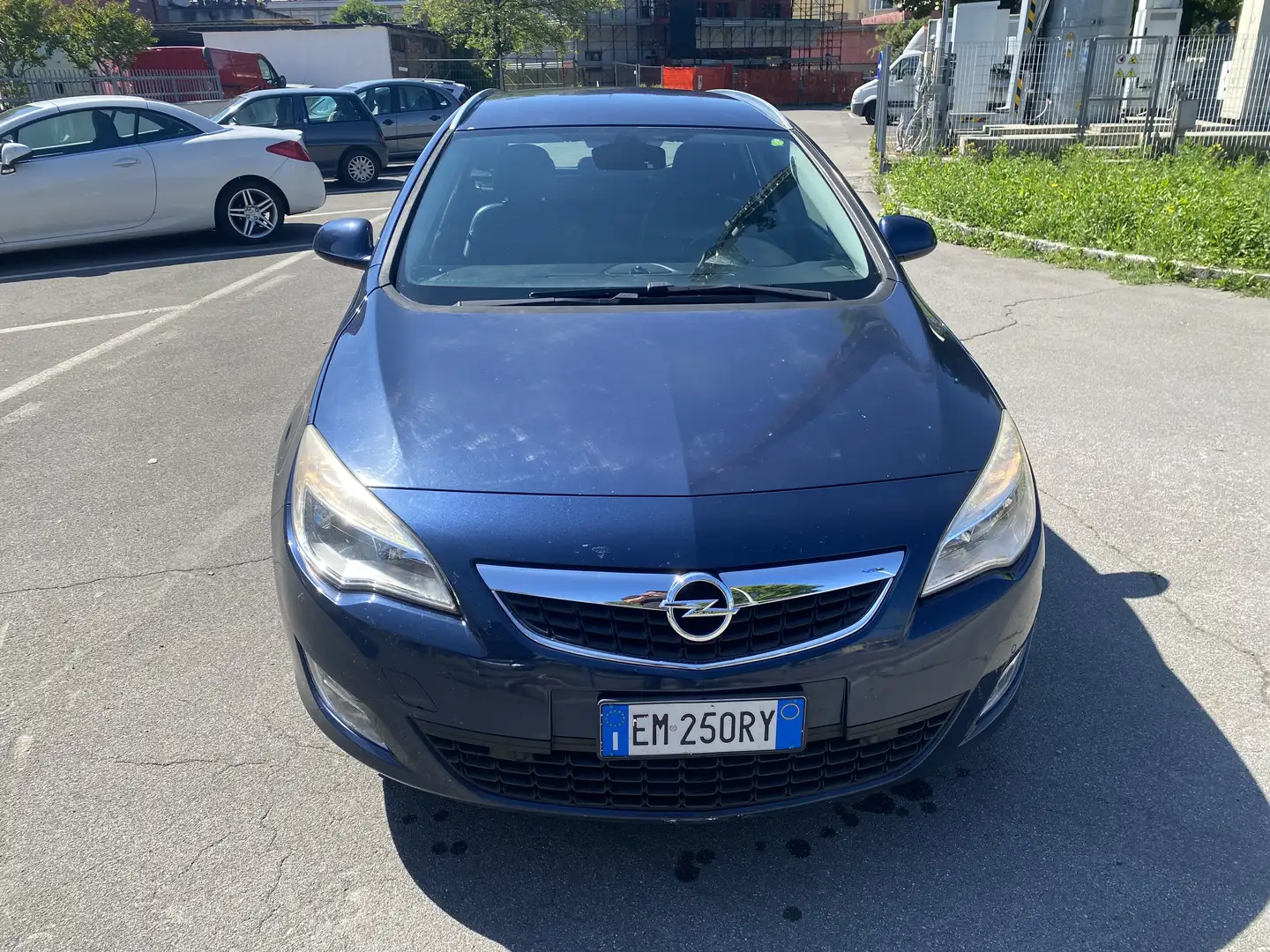 Opel Astra Sports Tourer 1.7 cdti Elective 125cv Blau - 2