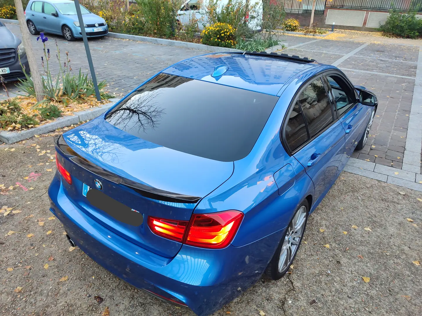 BMW 330 330d 258 ch M Sport A - 2