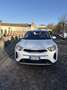Kia Stonic Stonic 1.2 dpi Urban s/Smart Pack gpl 82cv Blanc - thumbnail 2