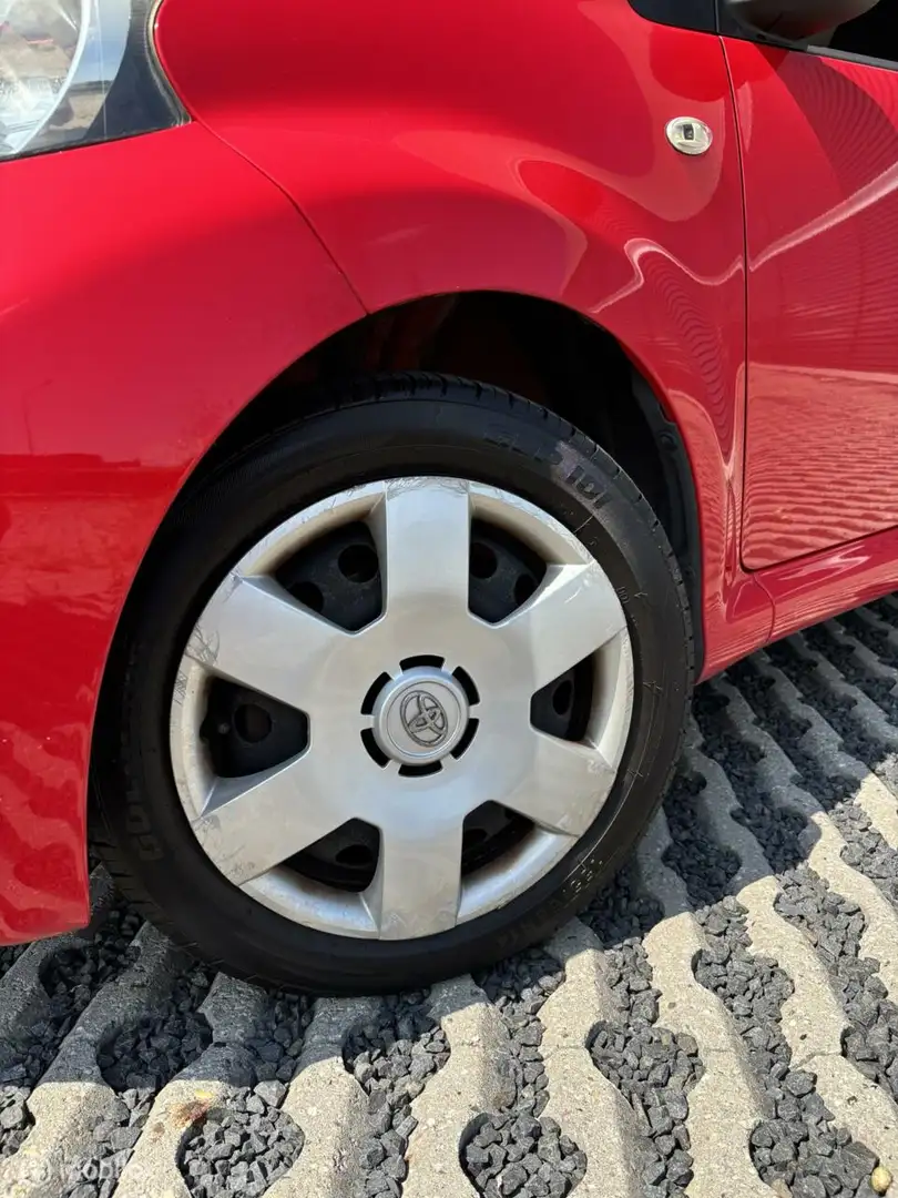Toyota Aygo 1.0-12V | 160.004 km | Zuinig & Betrouwbaar! Rood - 2